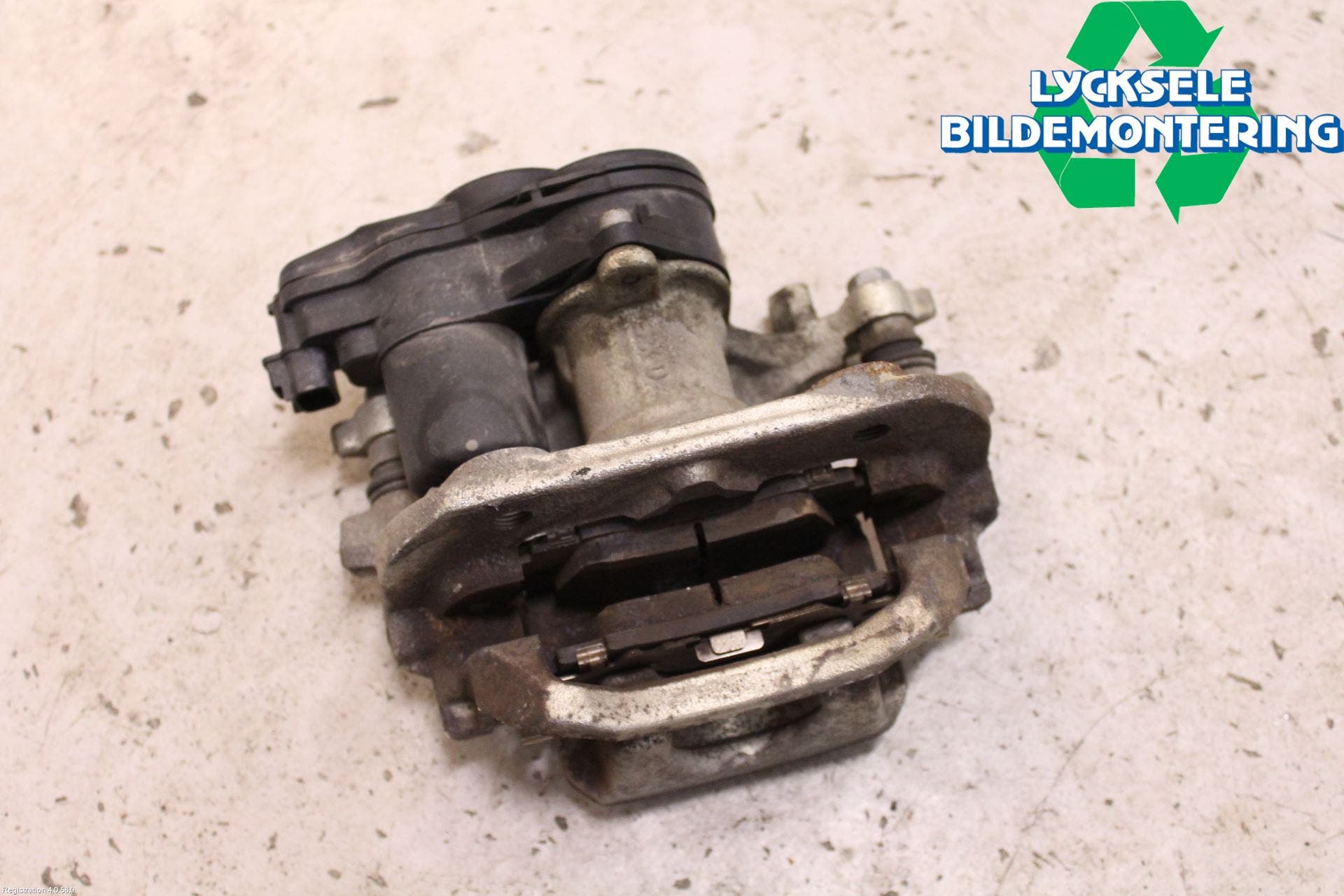 Toyota C-HR 16-23 Bromsok Bak Höger