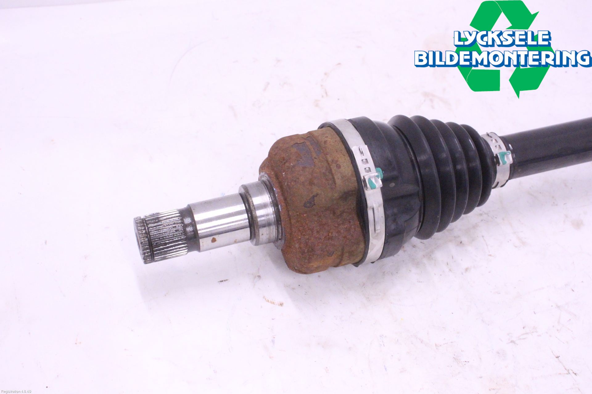 Volkswagen VW ID.4 21- Drivaxel Bak Vänster