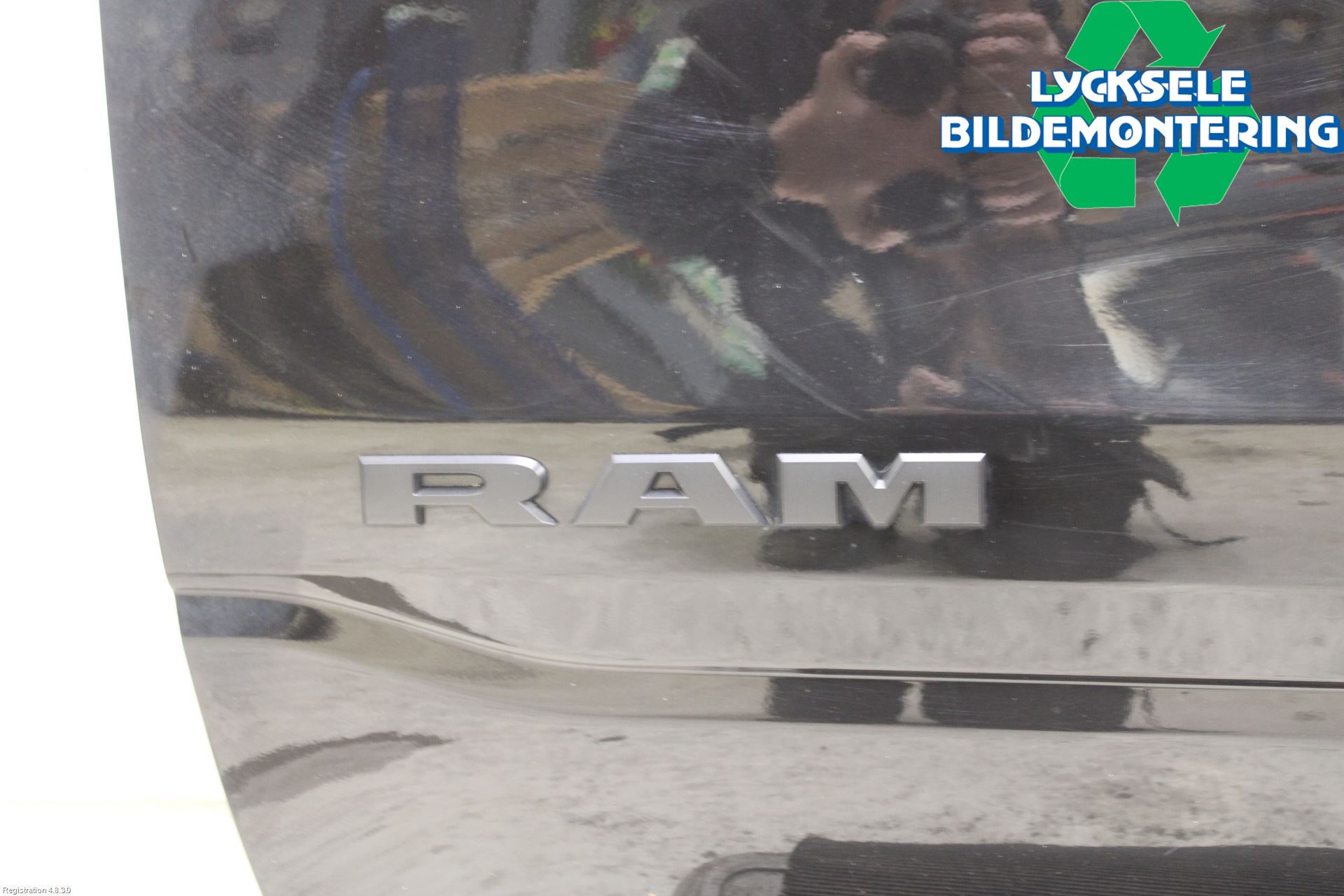 Dodge PICK UP RAM 81- Dörr Fram Vänster