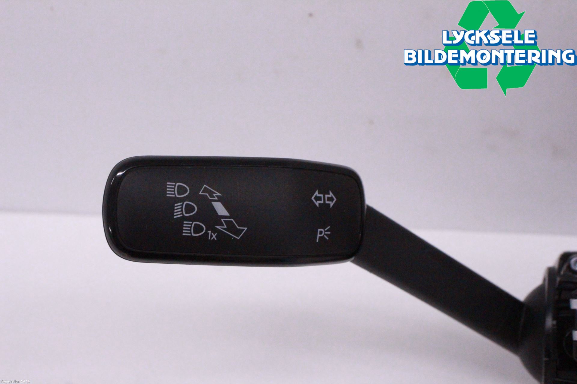 Volkswagen VW GOLF / E-GOLF VIII 20- Spakcentral