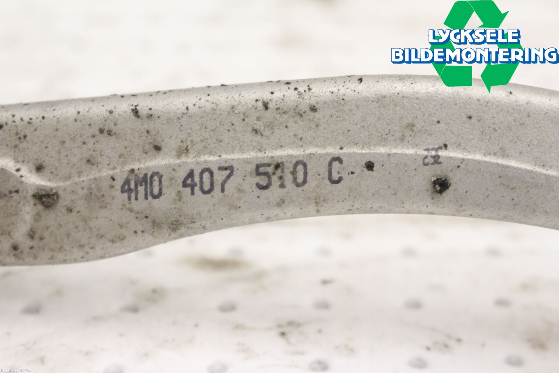 Audi A6 F2/C8 19- Bärarm Bak Övre Höger