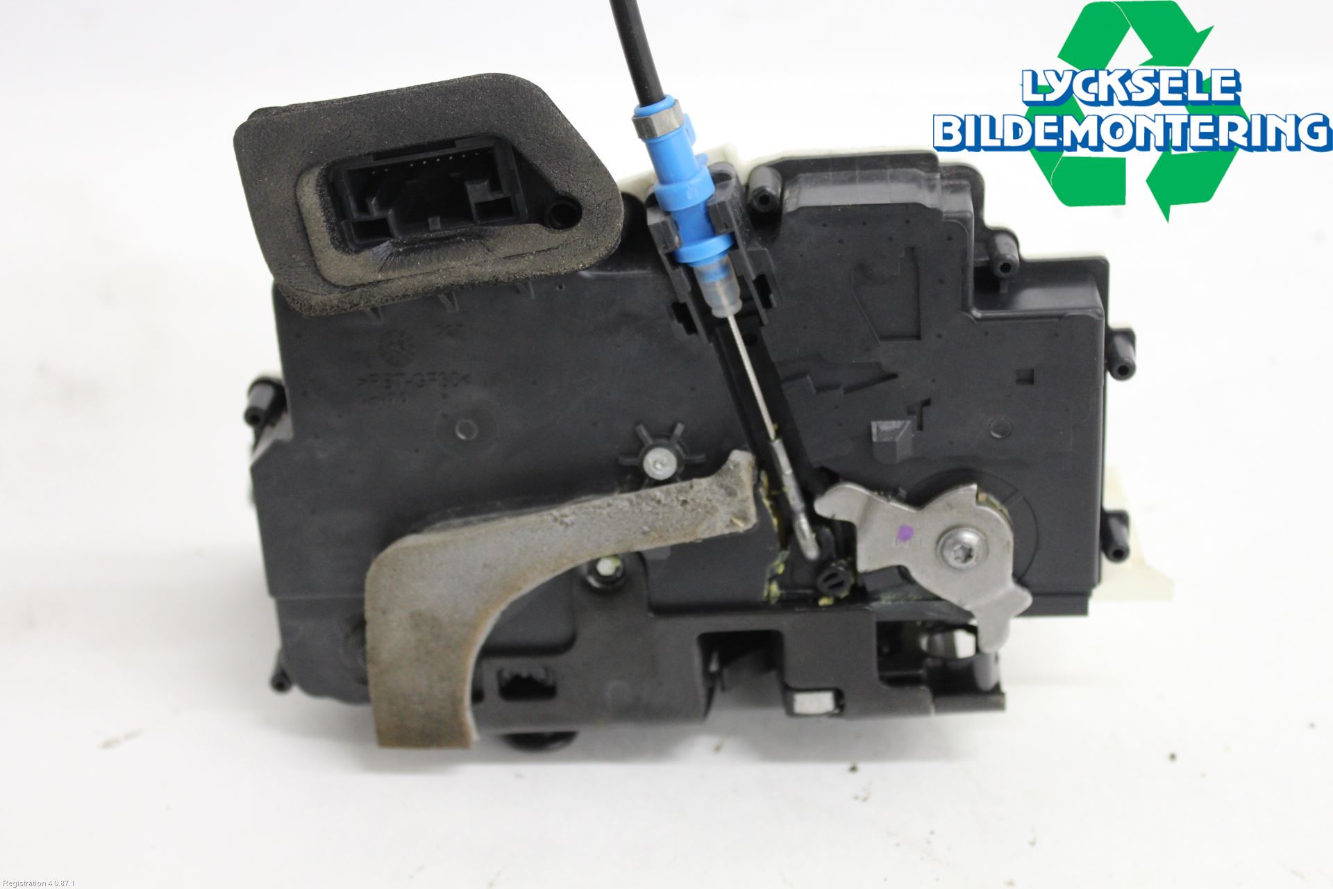 Audi A6 F2/C8 19- Låskista-Dörrlås