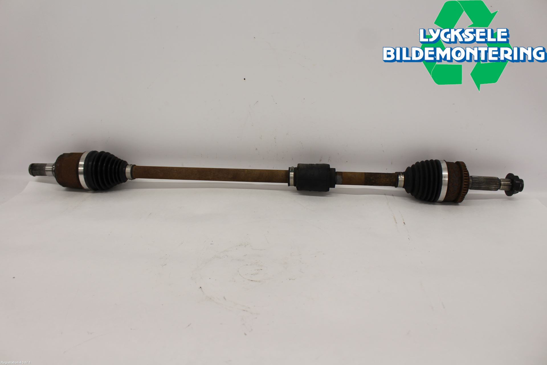 Hyundai i20 GB 15-20 Drivaxel Fram Höger