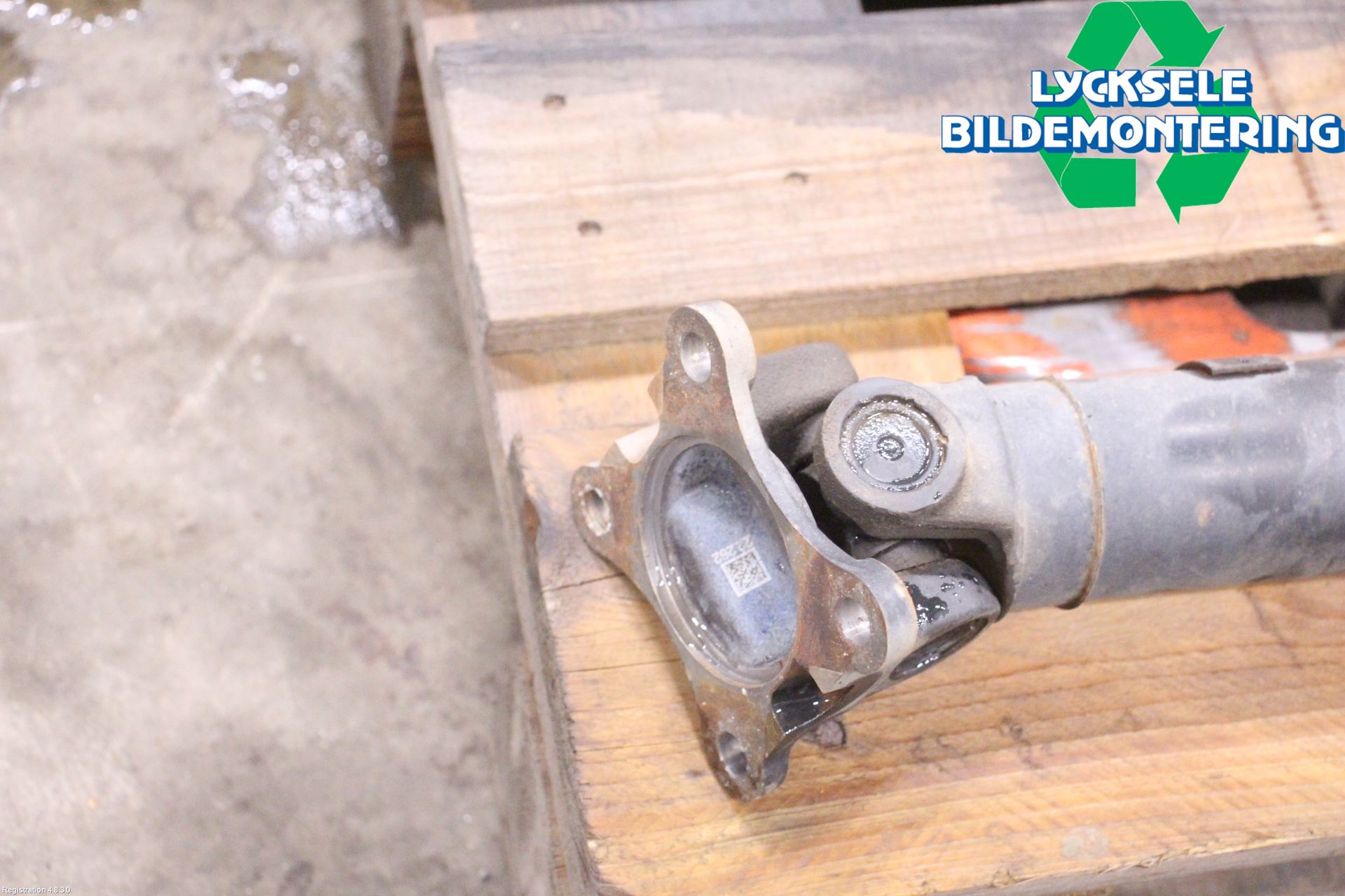 Dodge PICK UP RAM 81- Mellanaxel Främre 4Wd