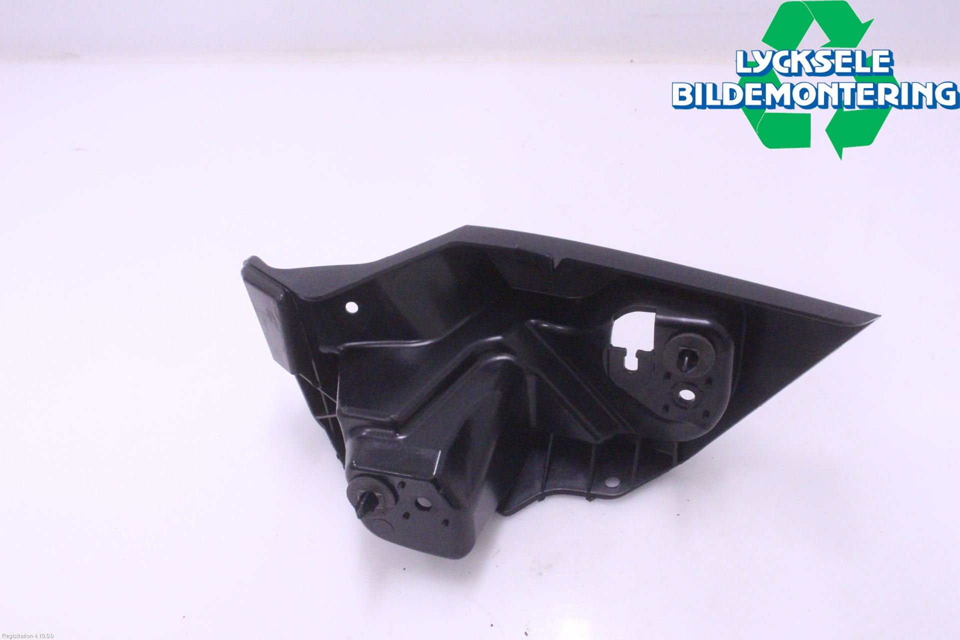 Ford MONDEO 15-22 Stötfångarfäste Bak Hö