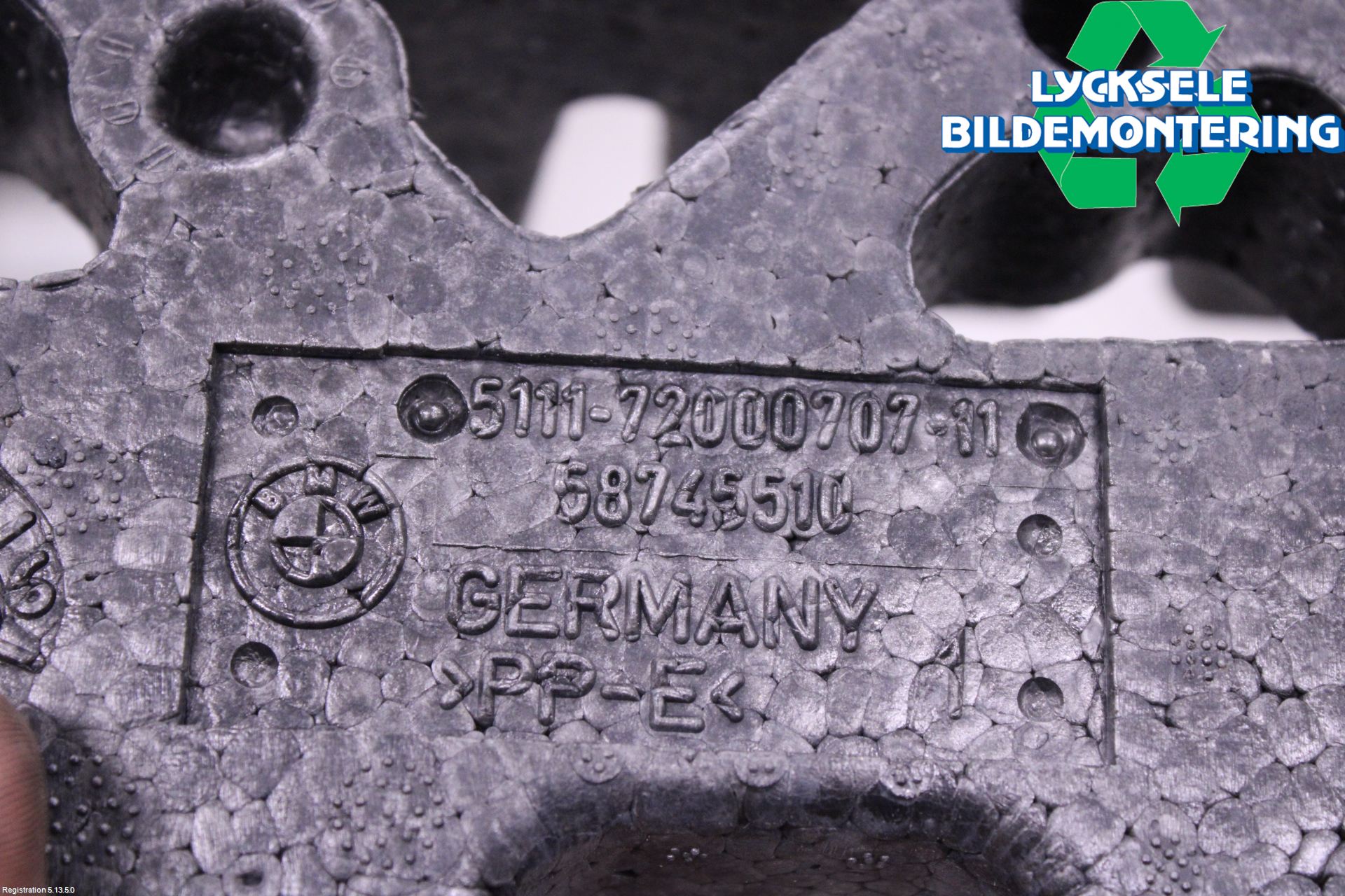 BMW 5 F10/F11/F18 09-17 Stötfångar Deformelement Fram