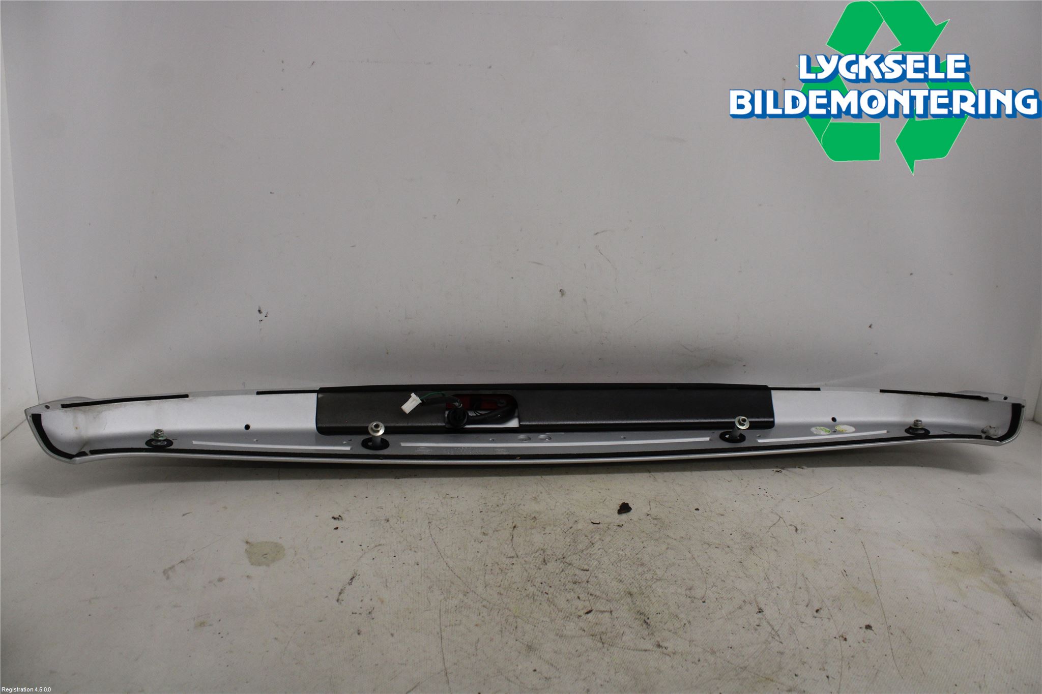 SsangYong SSANG YONG TIVOLI 17- Spoiler Baklucka