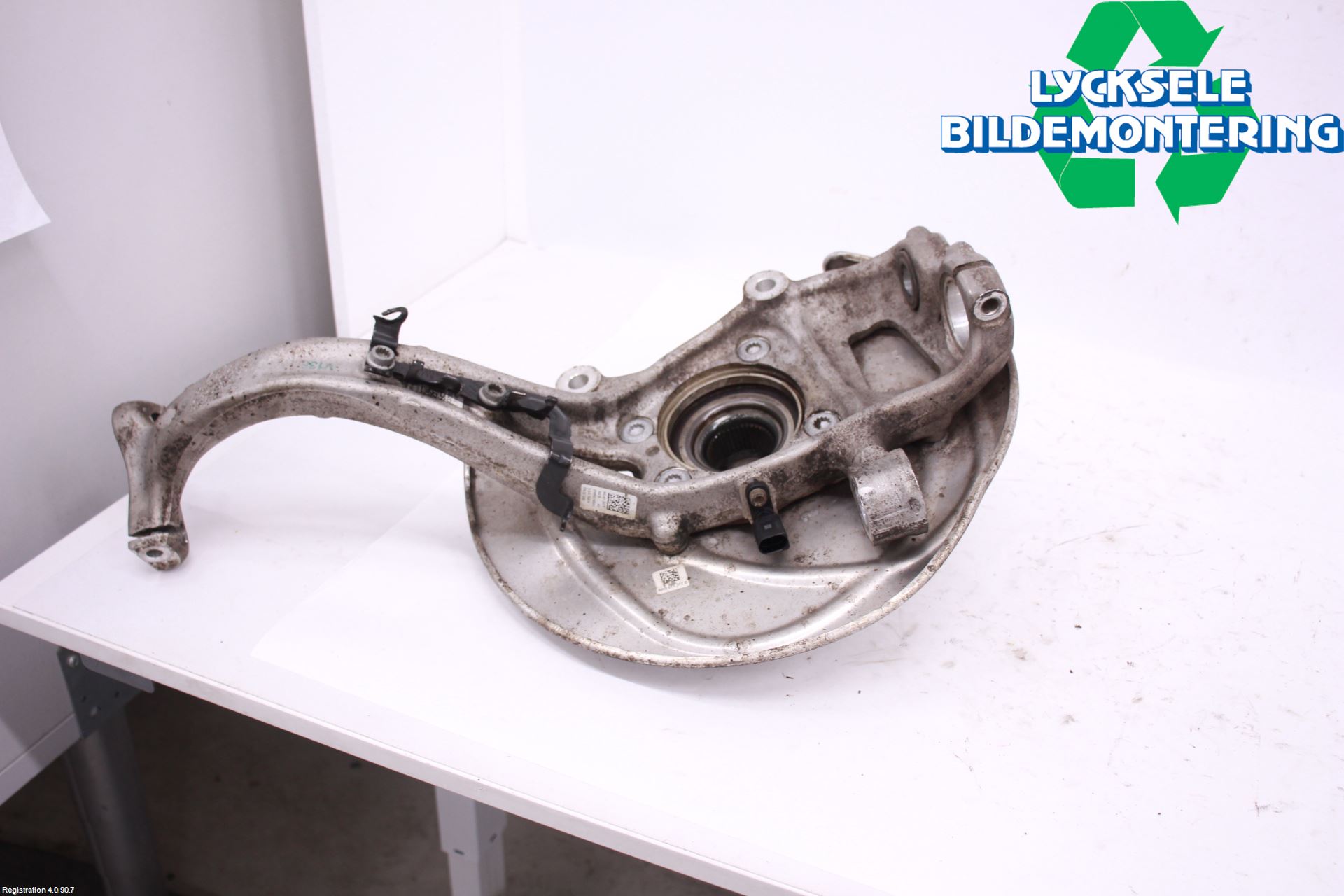 Audi A4 ALLROAD 17- Styrspindel Lagerhus Hö