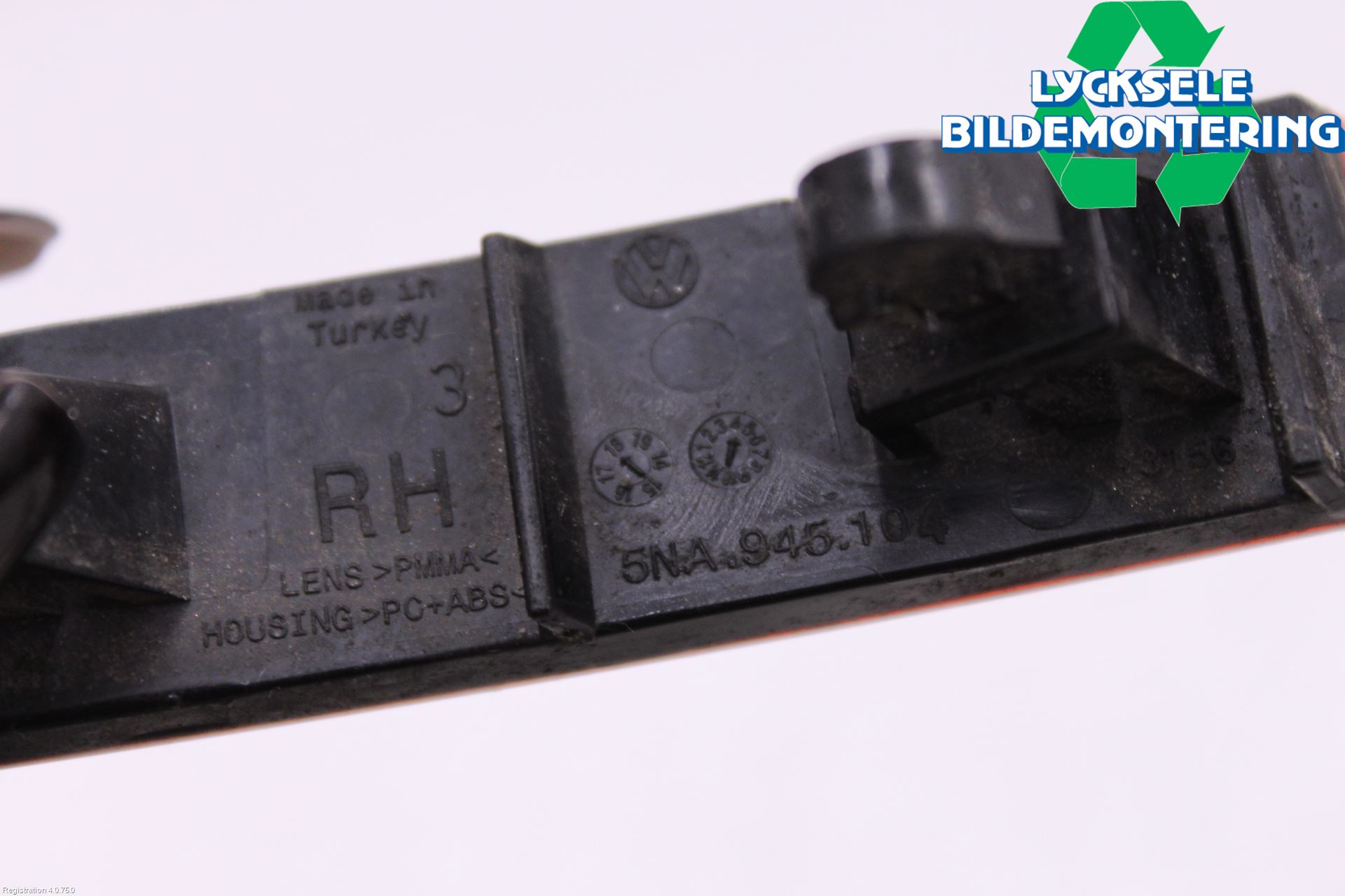 Volkswagen VW TIGUAN 16-24 Dimljus/Reflex Bak