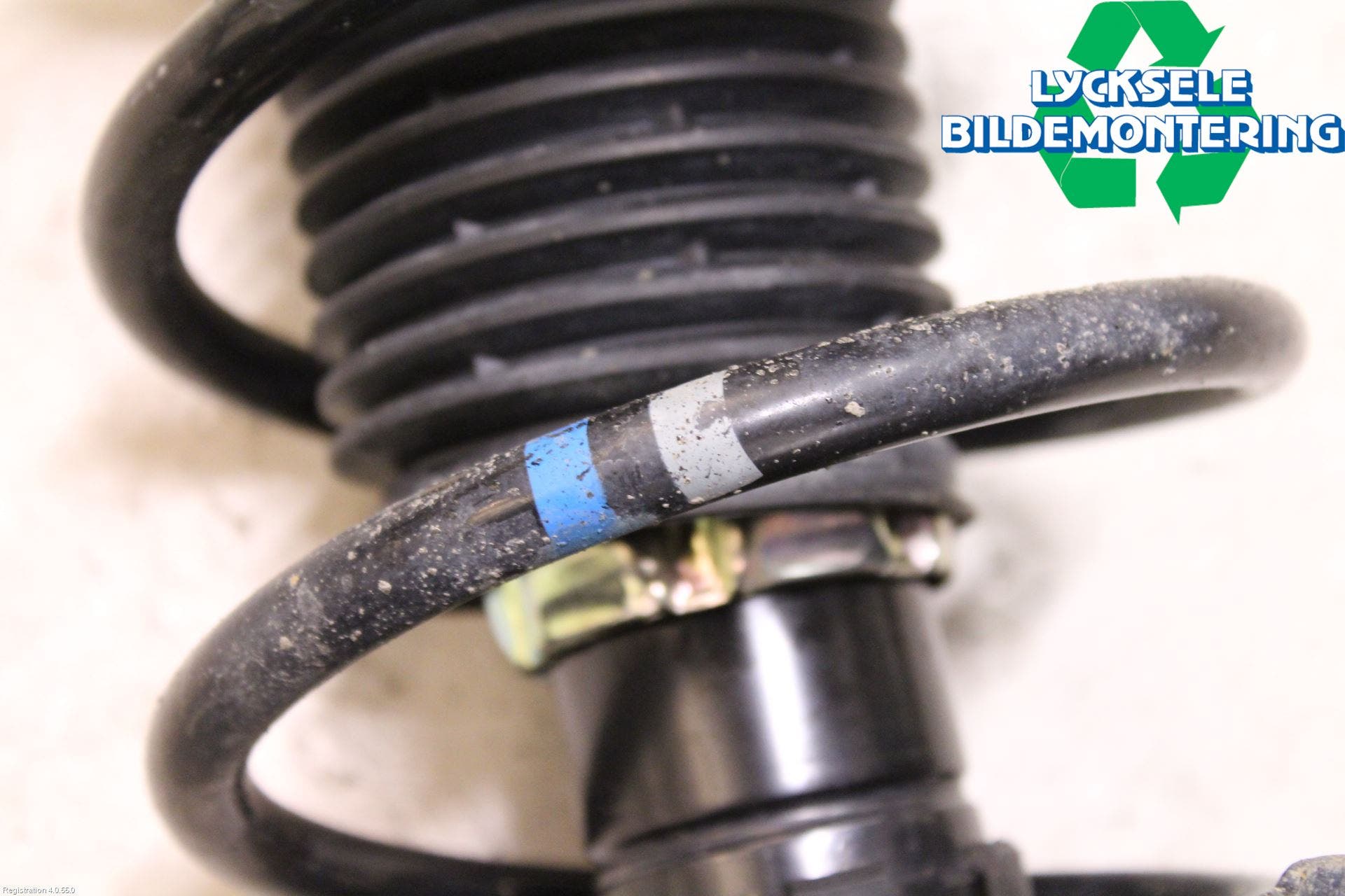 Volkswagen VW GOLF / E-GOLF VII 13-20 Fjäderben Fram Vänster