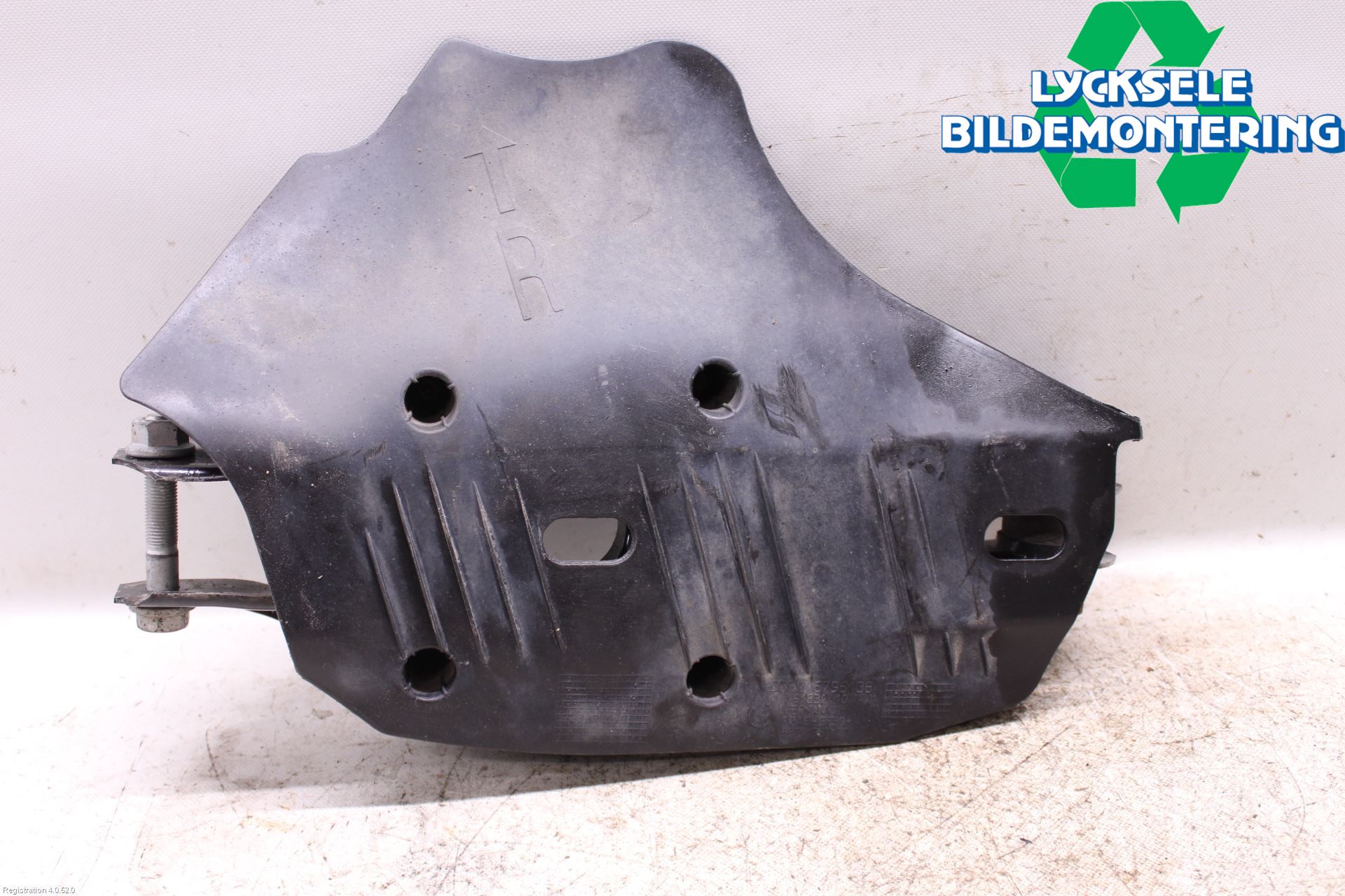 BMW 1 F20/F21 11-19 Bärarm Bak Höger