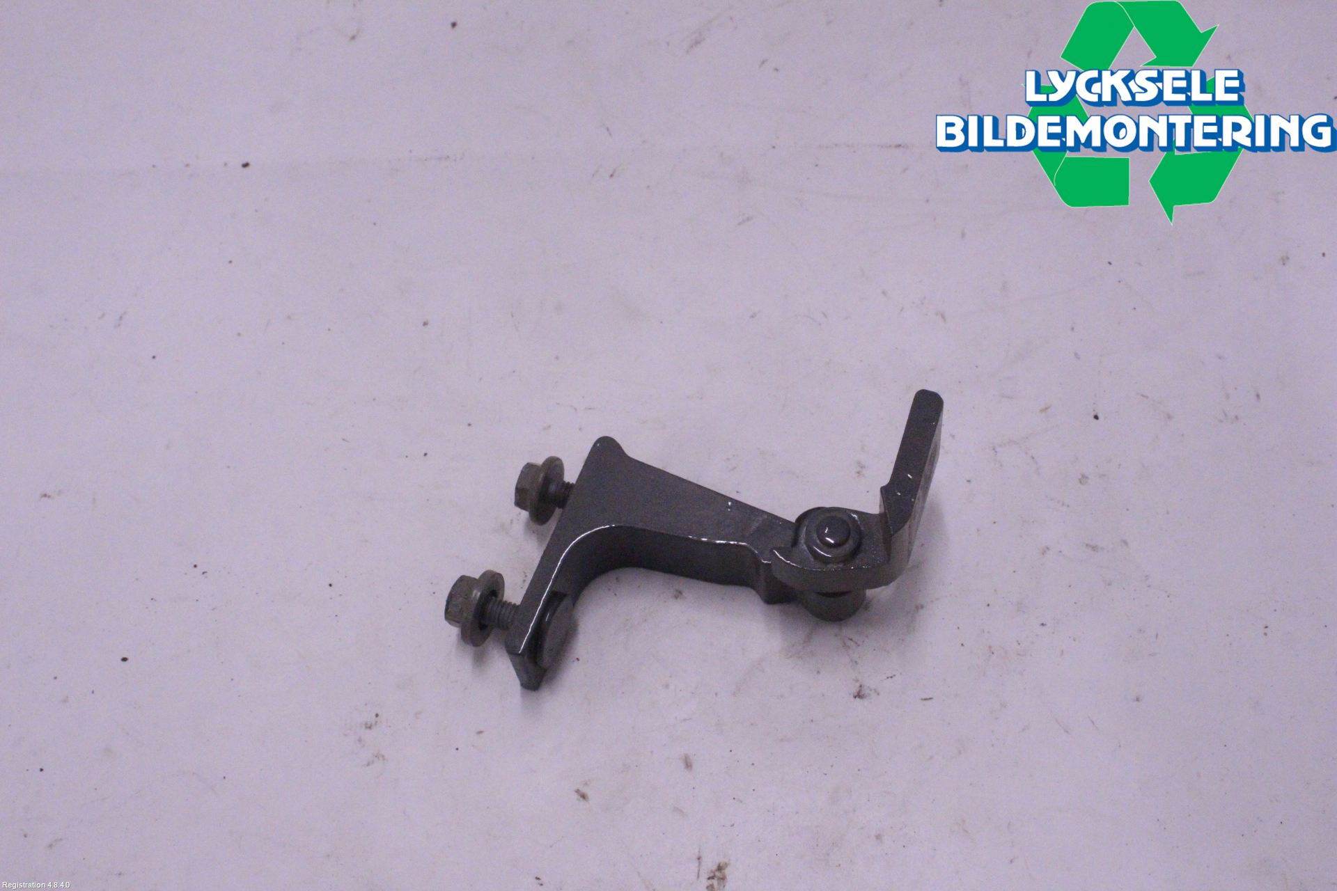 Audi A4/S4 B9 20- Dörrgångjärn