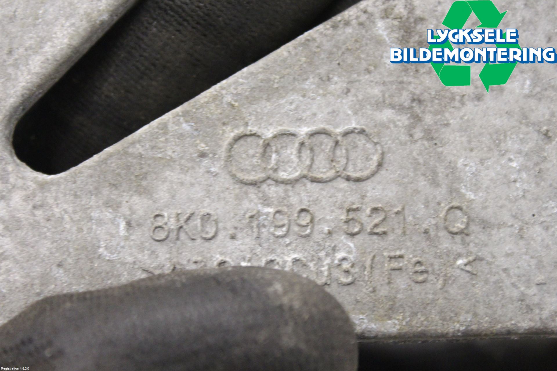 Audi A5 07-16 Motorbalk