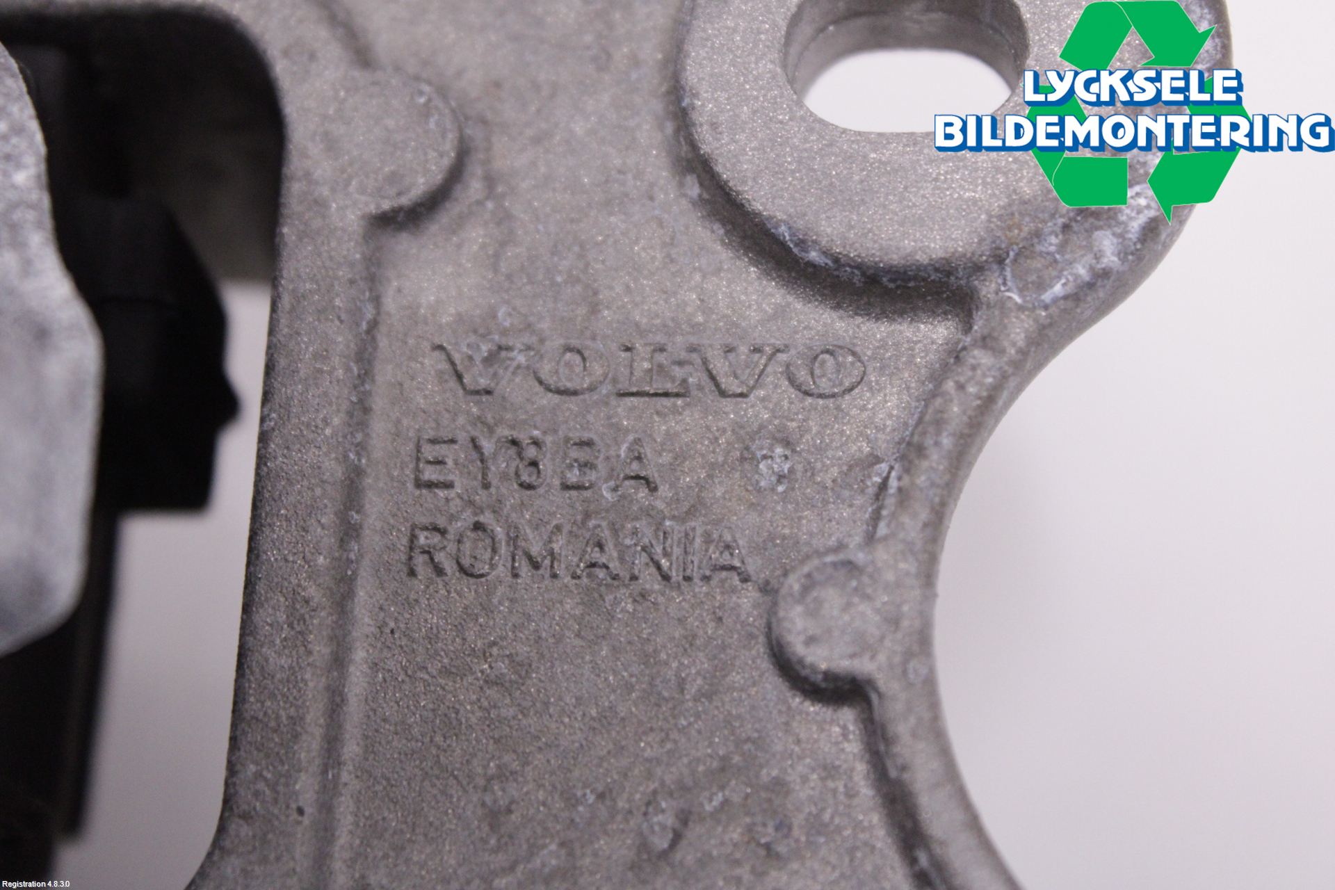 Volvo V60 19- Växellådskudde