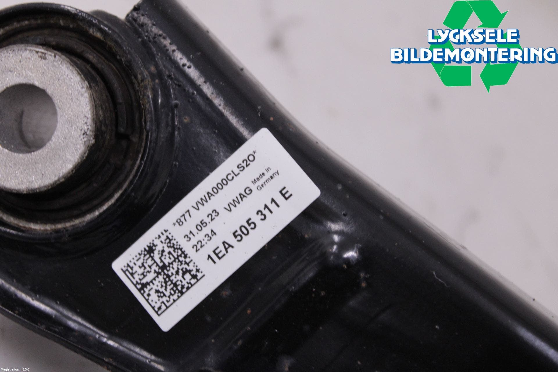 Volkswagen VW ID.4 21- Bärarm Bak Vä-Hö