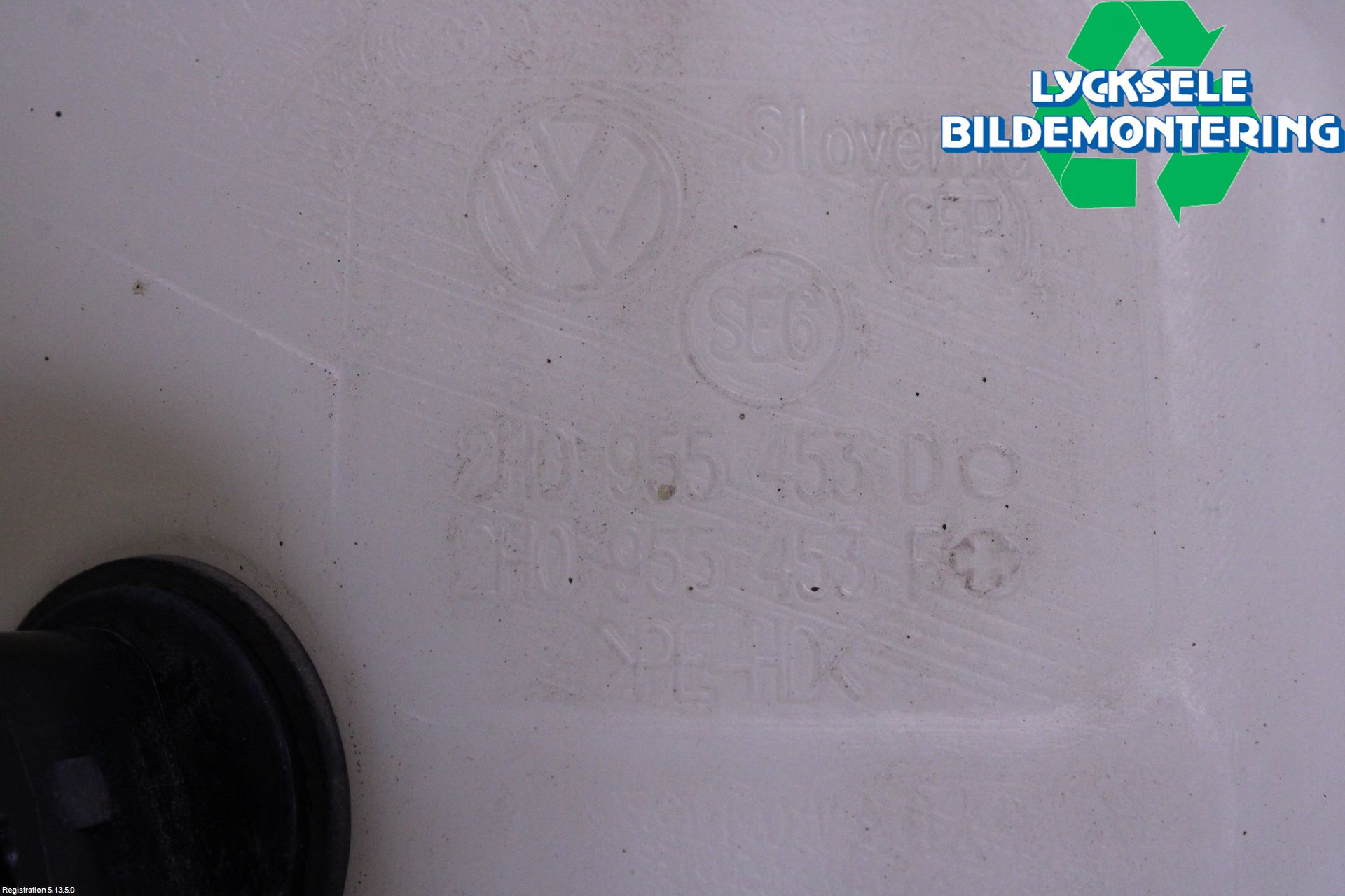 Volkswagen VW AMAROK 2H 10-22 Spolartank Vindruta-Strål