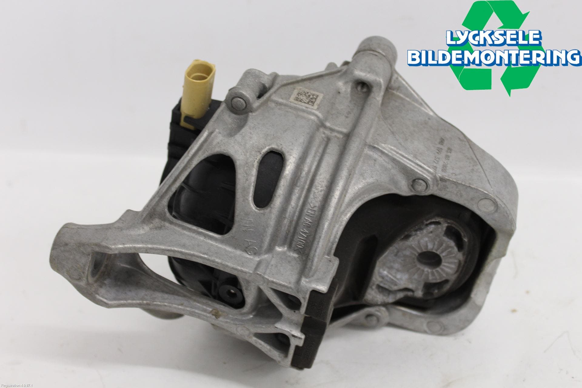 Audi A6 F2/C8 19- Motorkudde