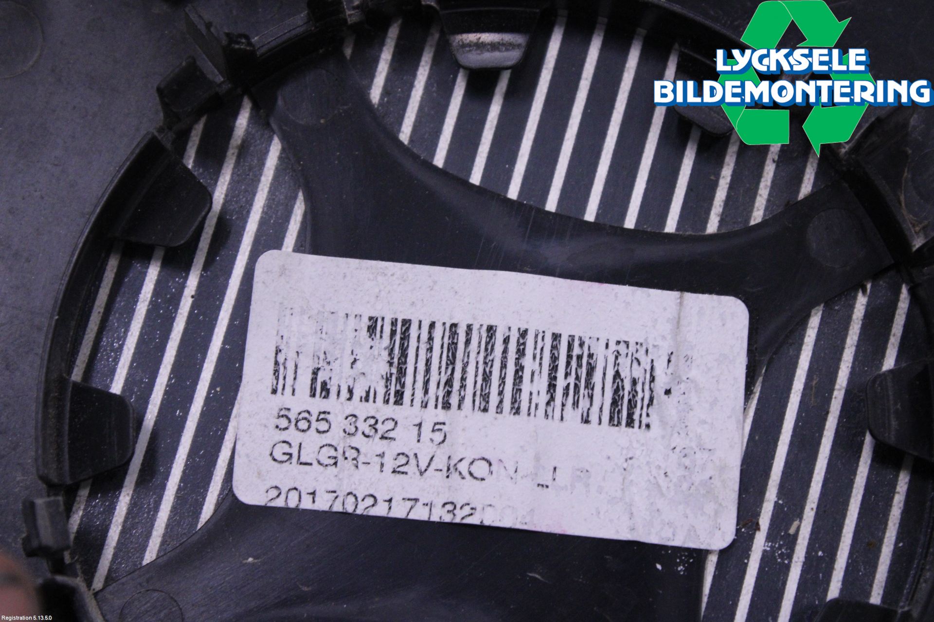 Volkswagen VW AMAROK 2H 10-22 Spegelglas Hö