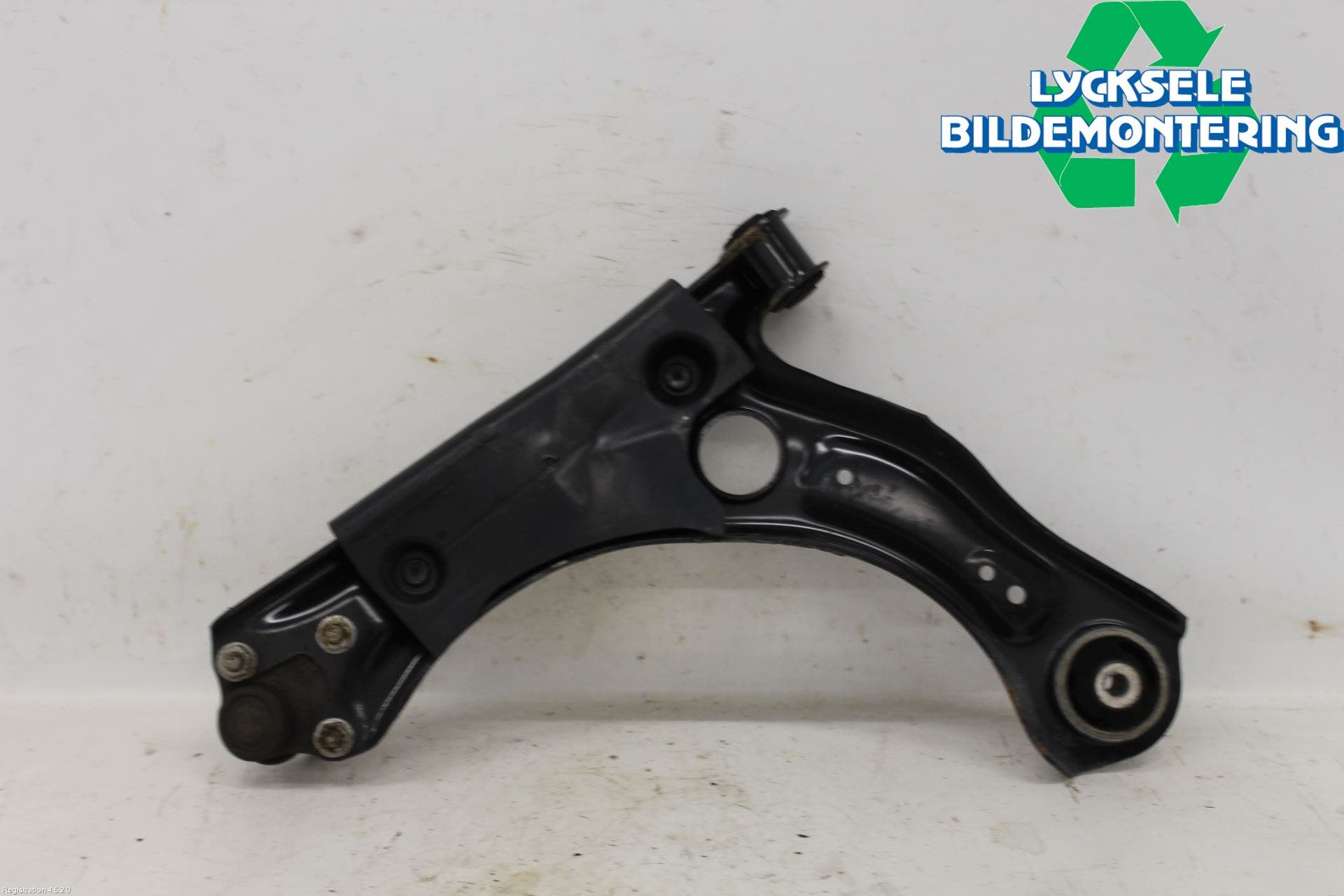 Seat ARONA Bärarm Fram Undre Hö