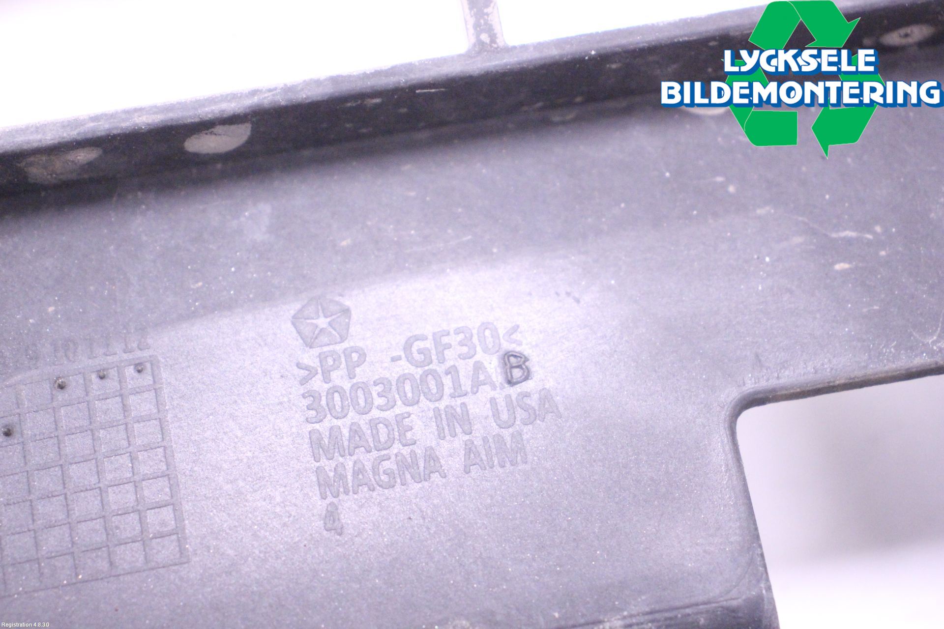 Dodge PICK UP RAM 81- Deflektor Plåt-Plast Kylning