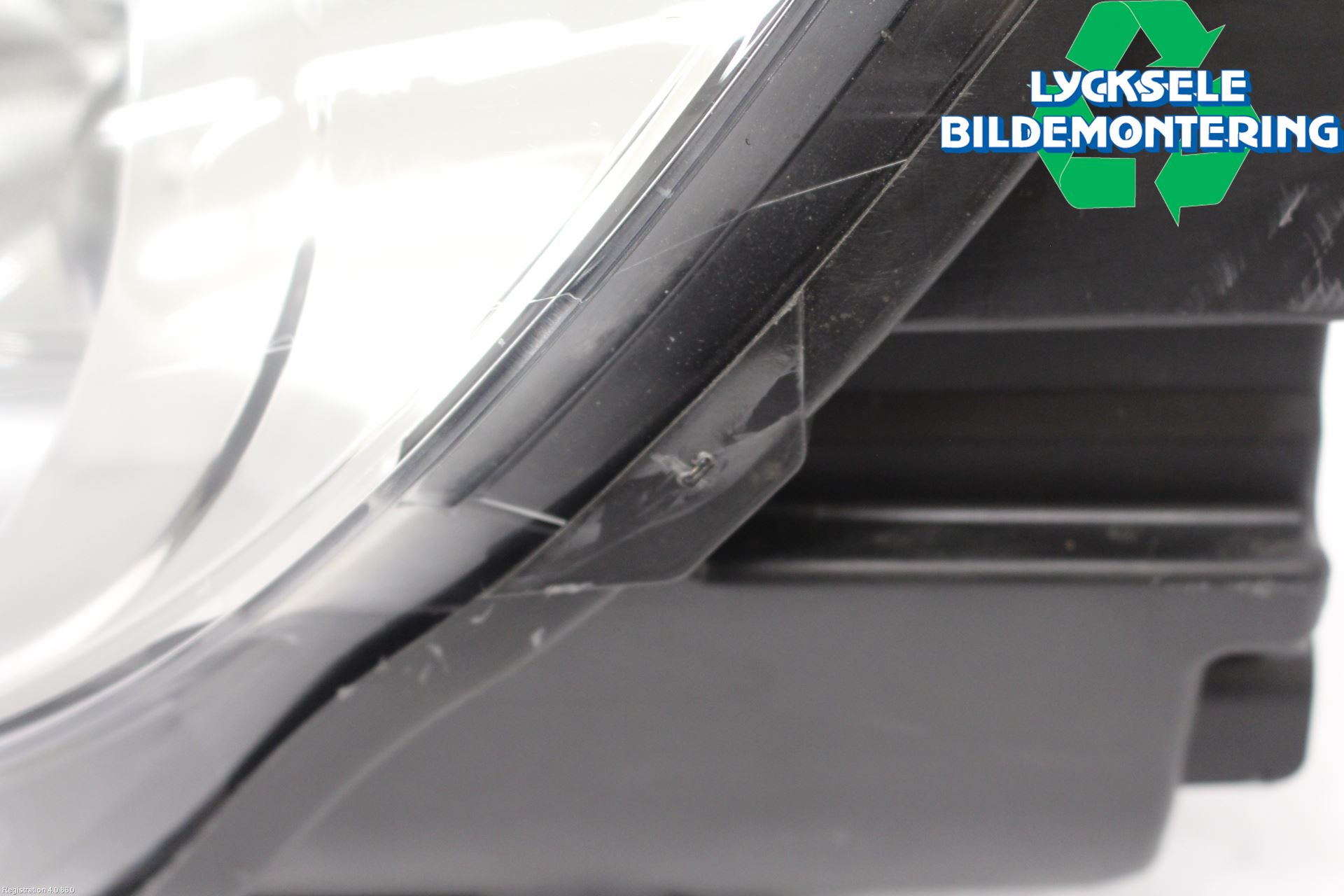 Volkswagen VW TIGUAN 07-16 Strålkastare Vänster