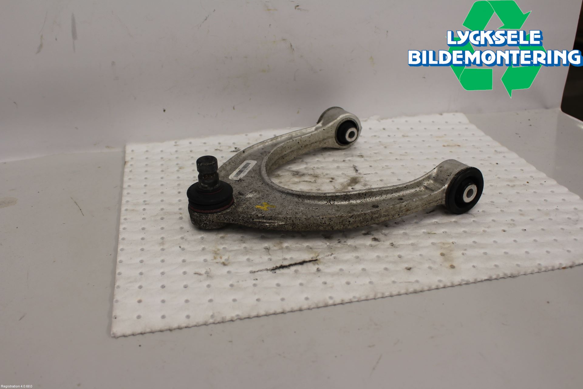 BMW 5 F10/F11/F18 09-17 Bärarm Fram Övre Hö