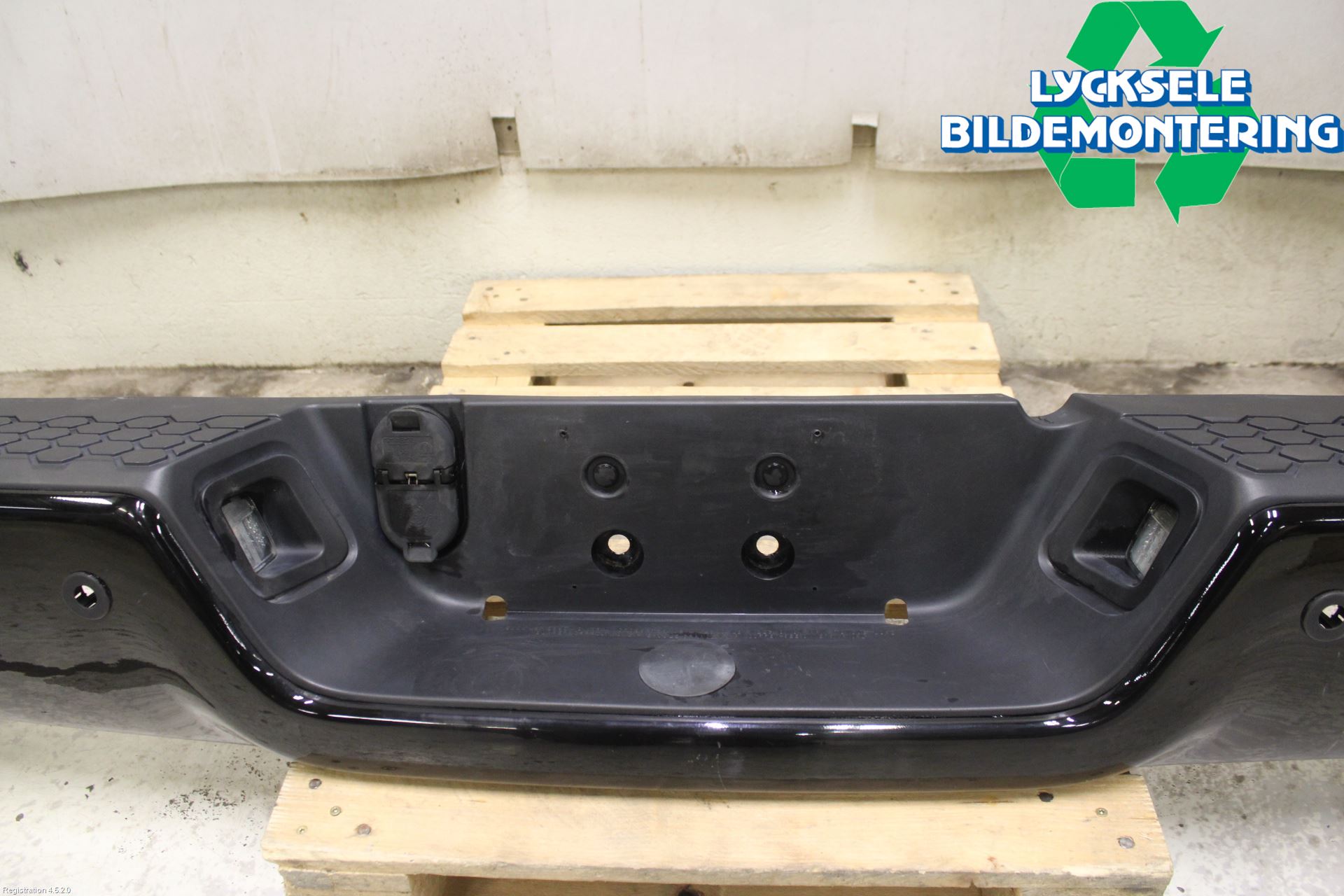 Dodge PICK UP RAM 81- Stötfångare Bak