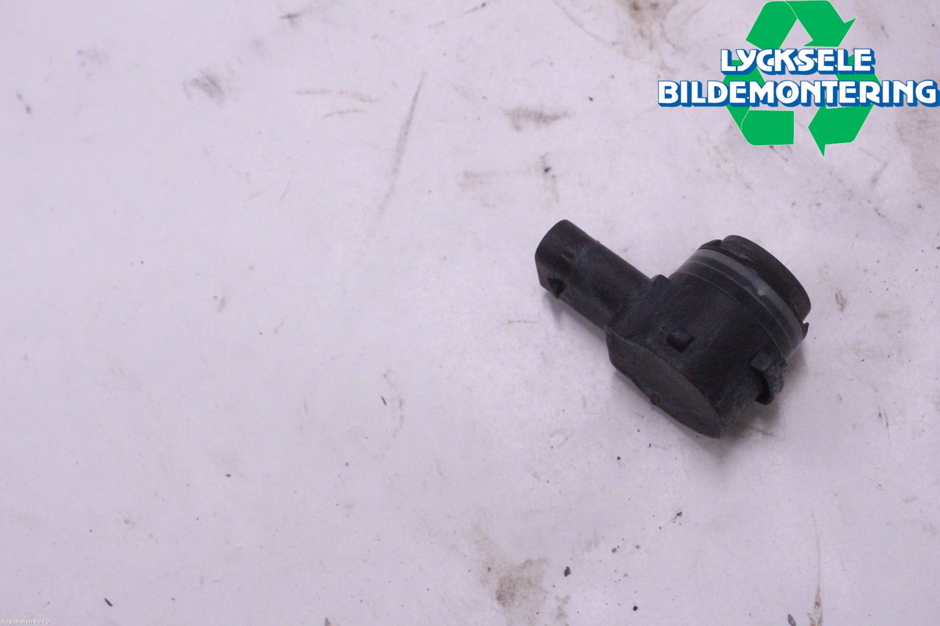 Volkswagen VW PASSAT 15-19 Parkeringshjälp Frontsensor