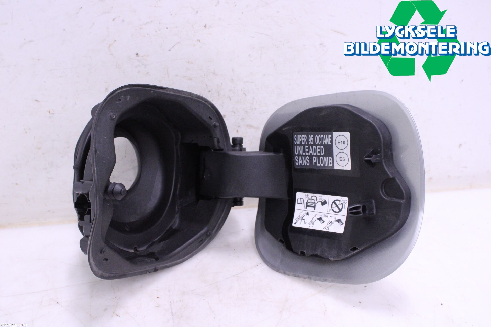 Nissan QASHQAI 21- Tanklucka