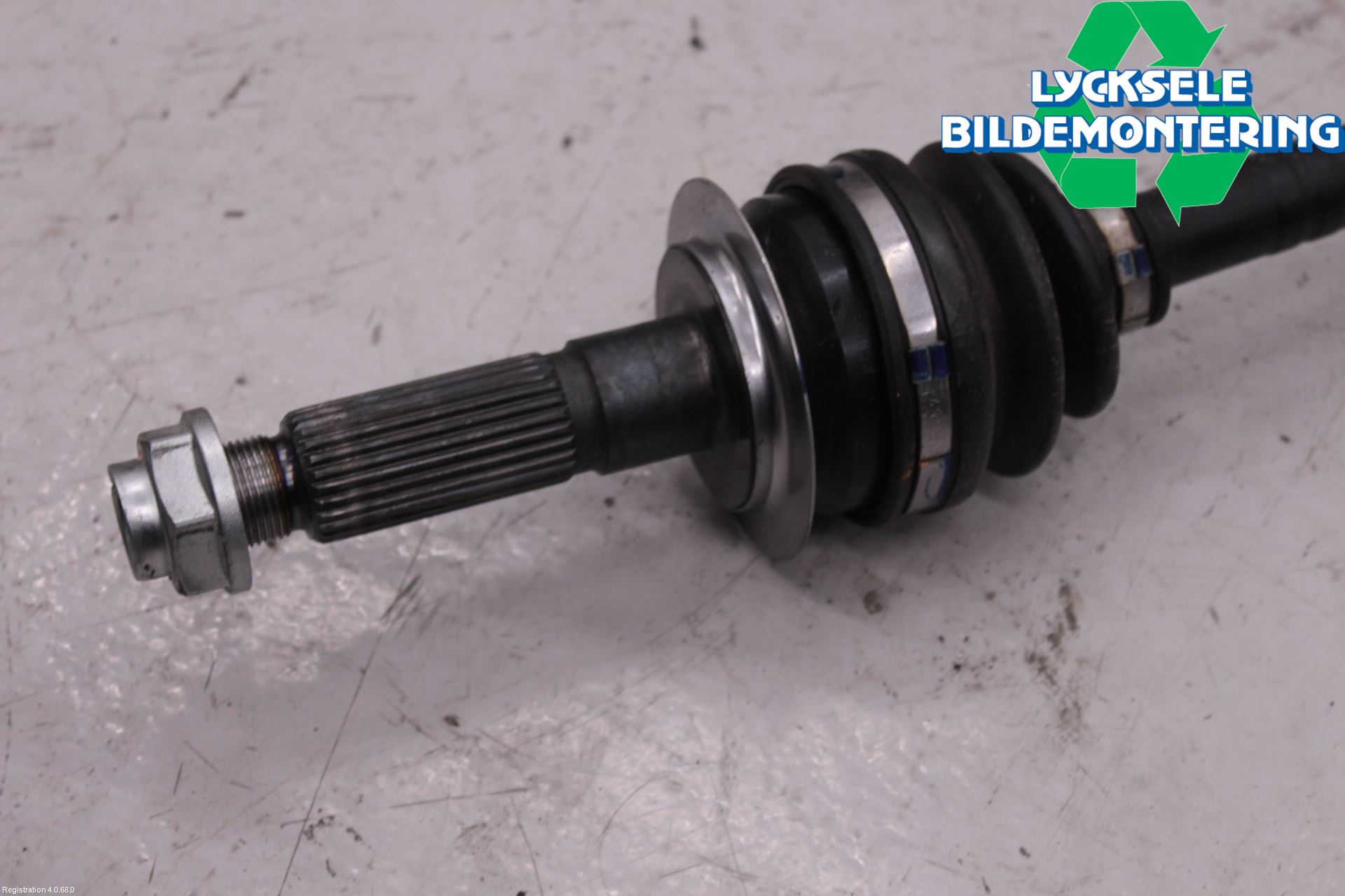 Subaru OUTBACK 15-20 Drivaxel Bak Vänster