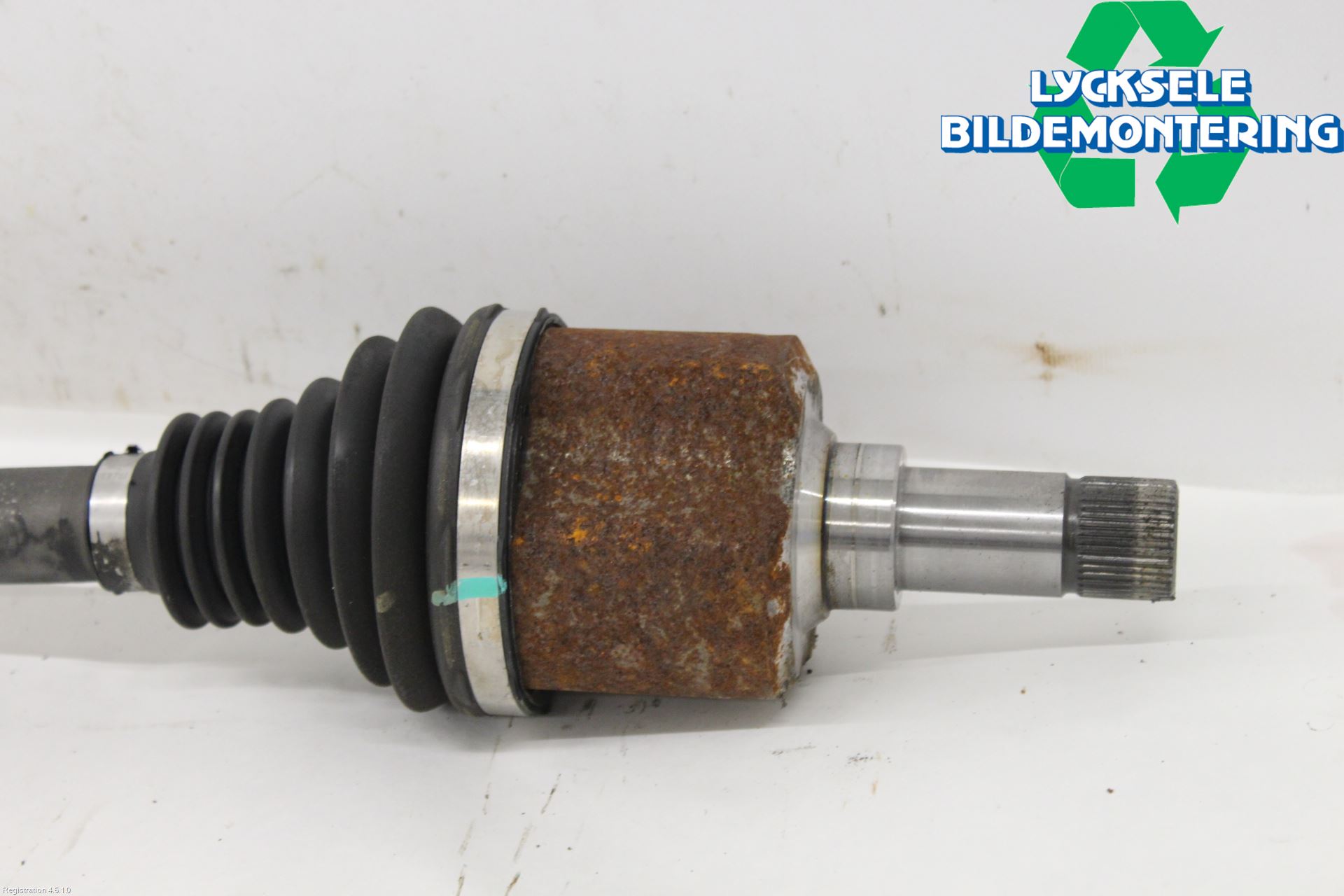 Husbil, husvagn HUSBIL KNAUS Drivaxel Fram Vänster