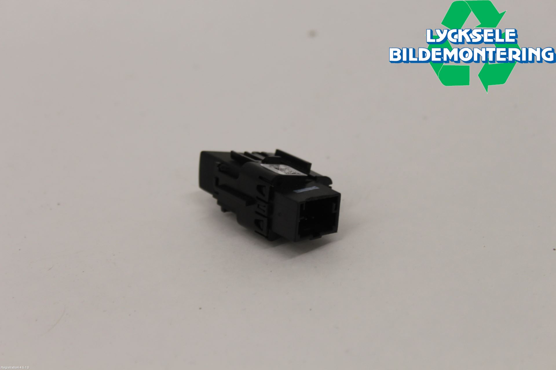 Audi A4/S4 B9 20- Strömställare Övrigt