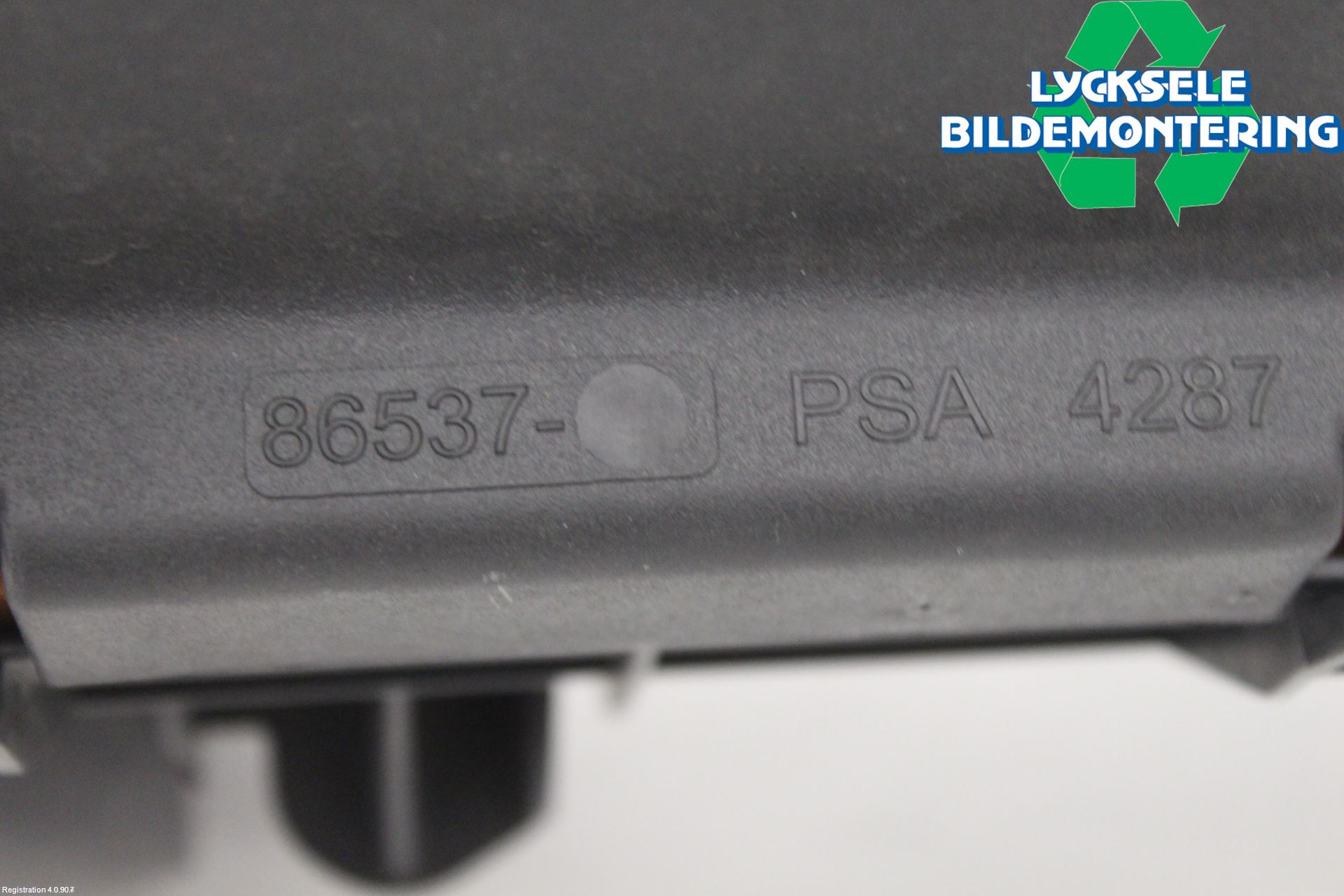 Peugeot 208 12-15 Luftrenare