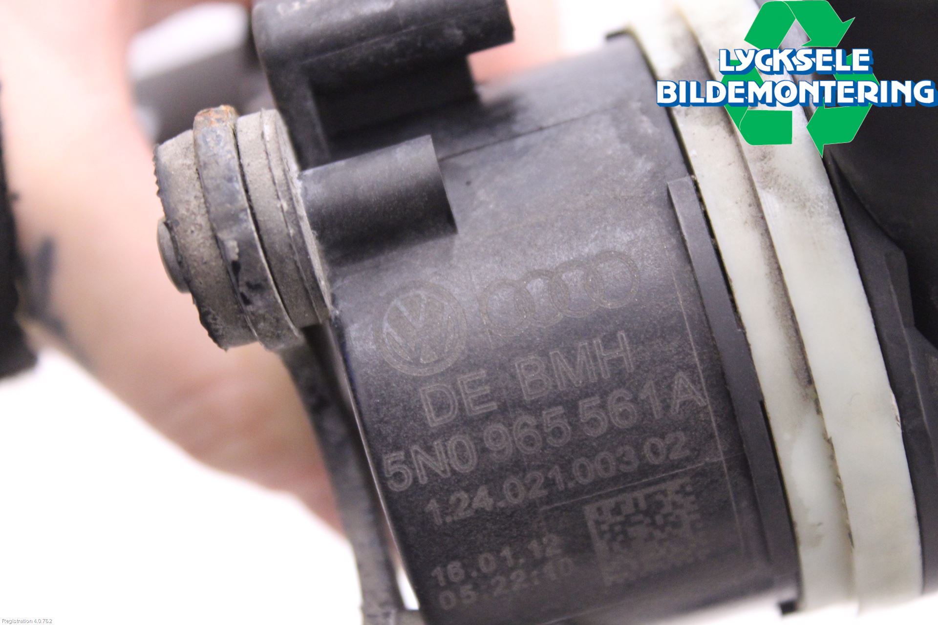 Volkswagen VW PASSAT 11-14 Vattenpump