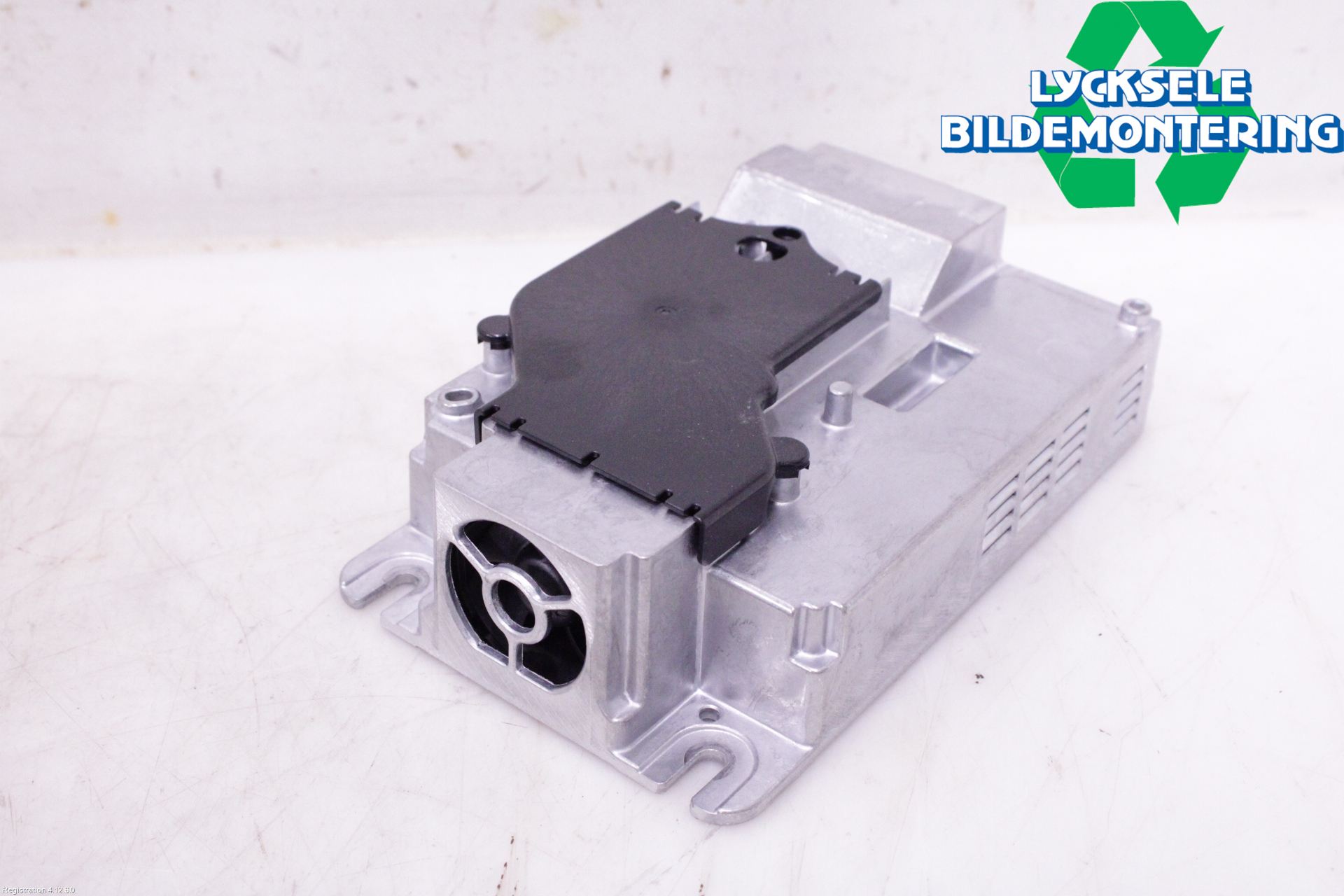 BMW 3 G20/G21/G80/G81 19- Radio-Stereo Förstärkare