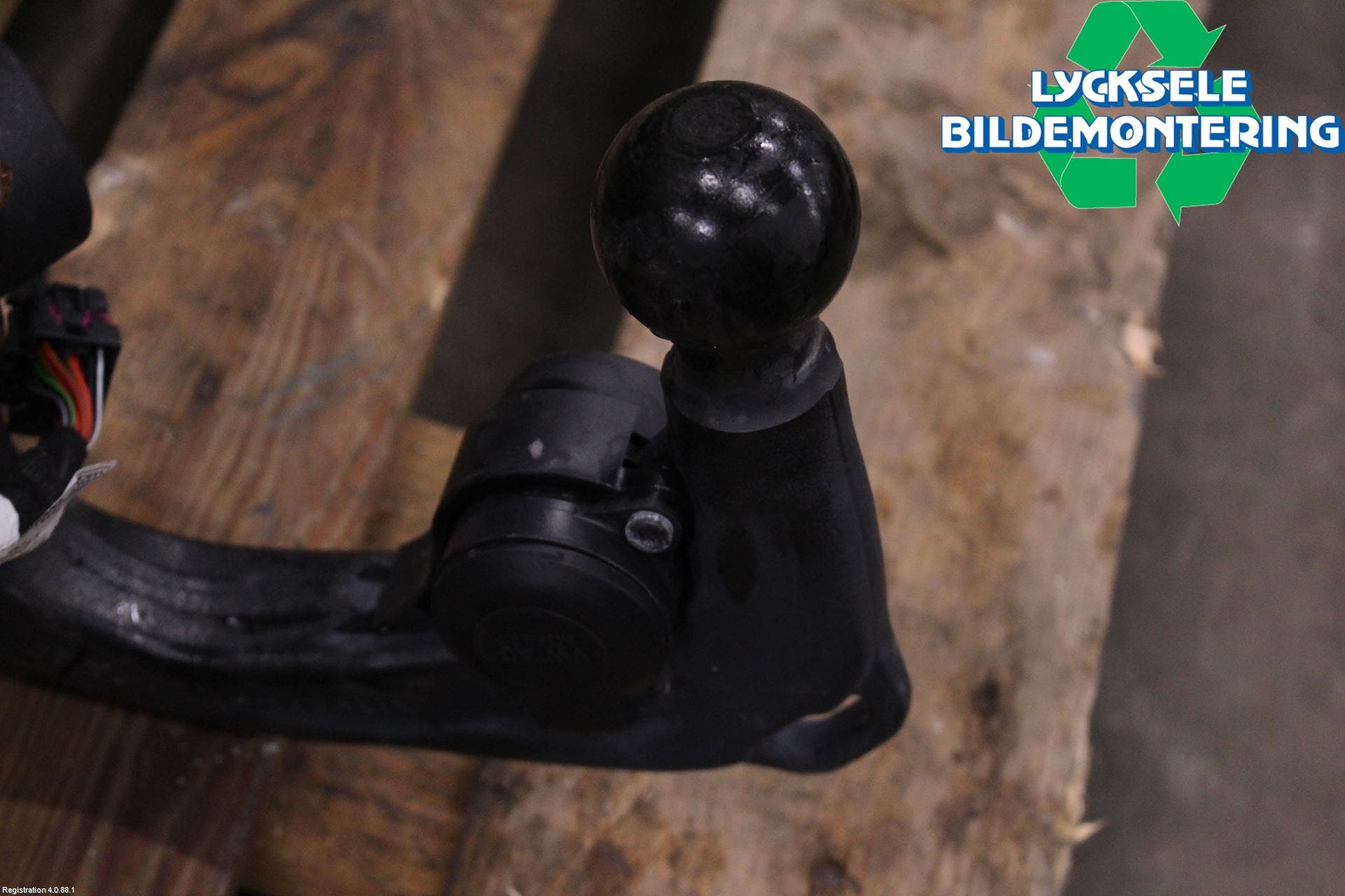 Audi A6 F2/C8 19- Dragkrok