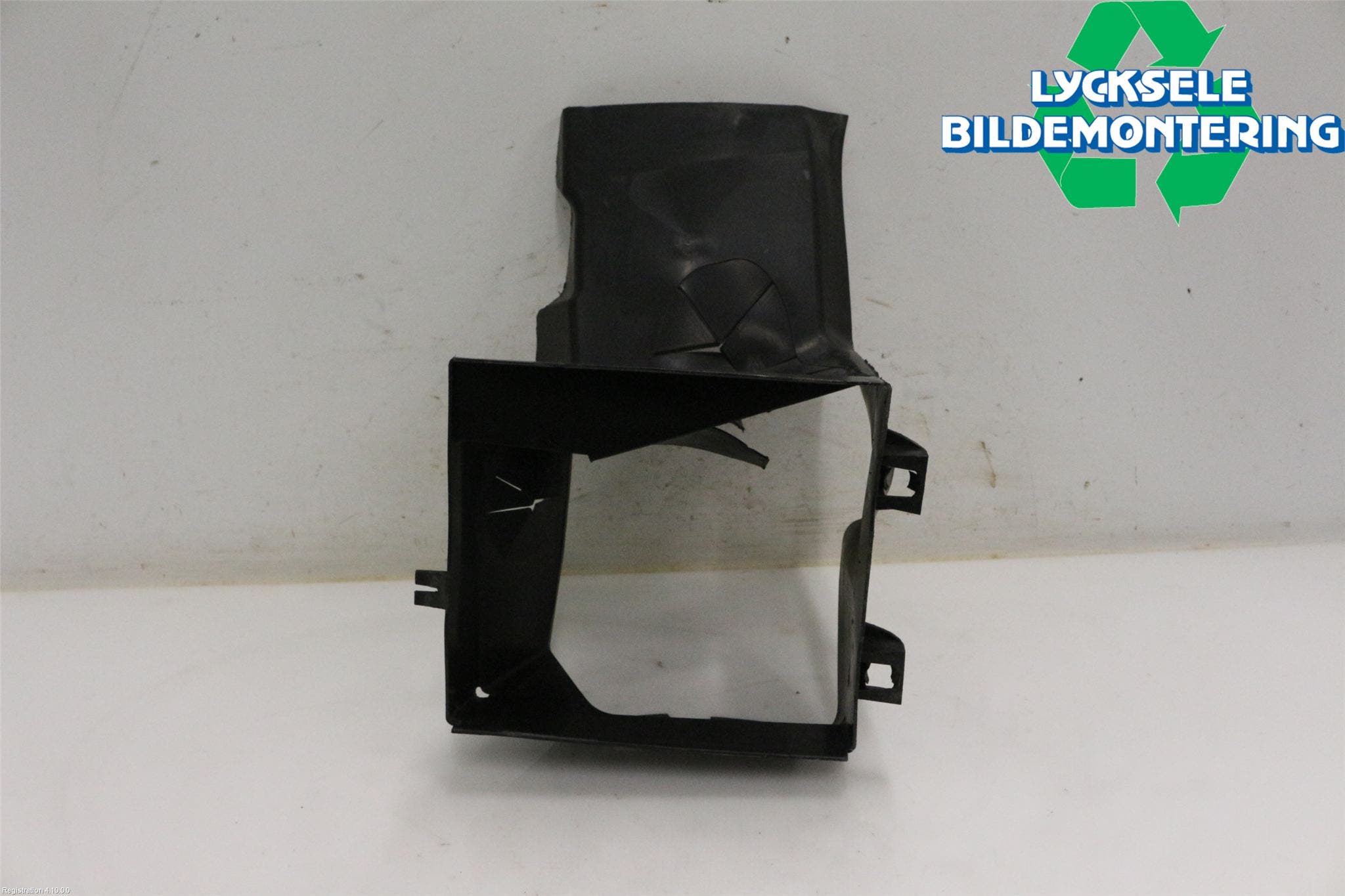 Volkswagen VW PASSAT 01-05 Deflektor Plåt-Plast Kylning