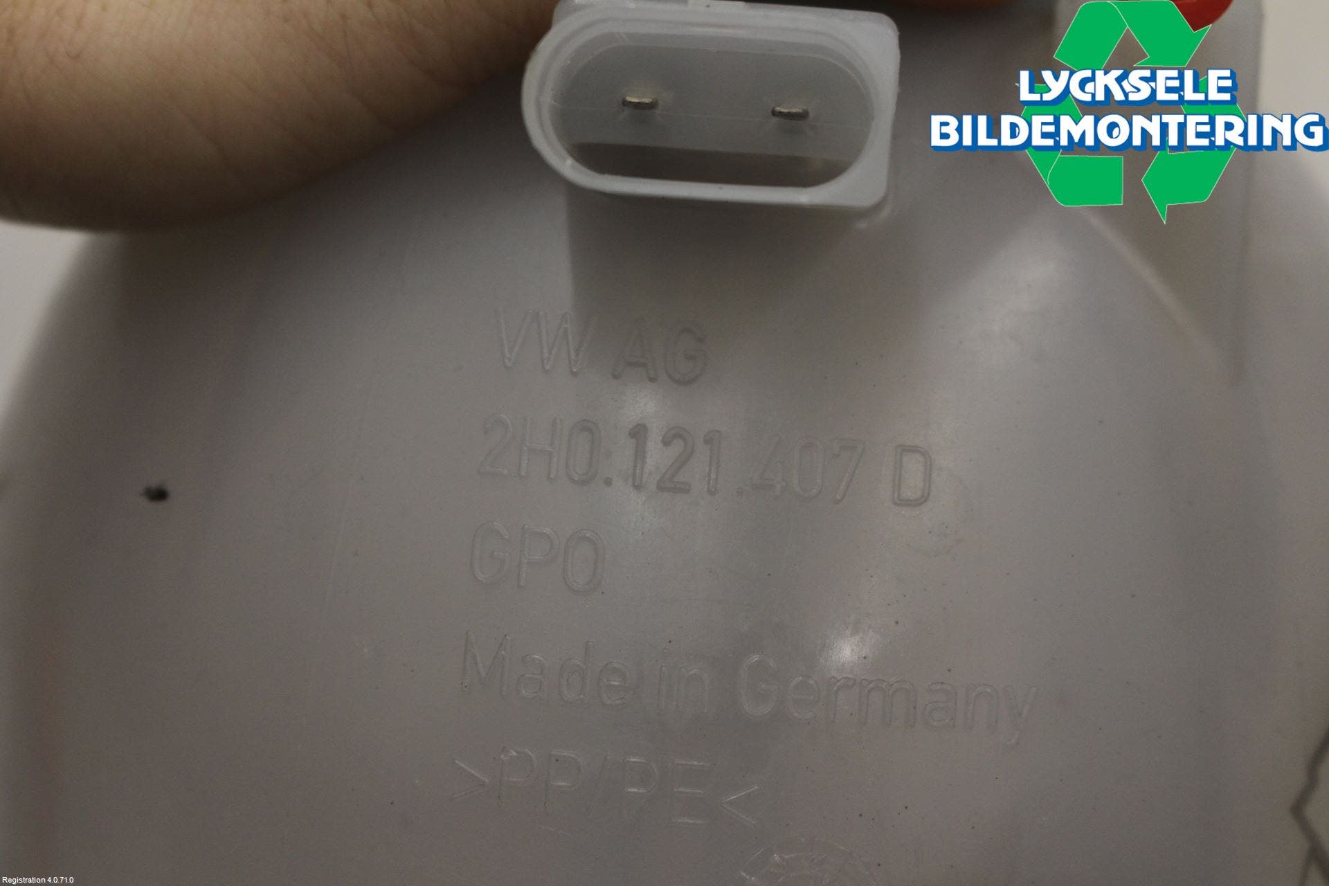 Volkswagen VW AMAROK 2H 10-22 Expansionstank