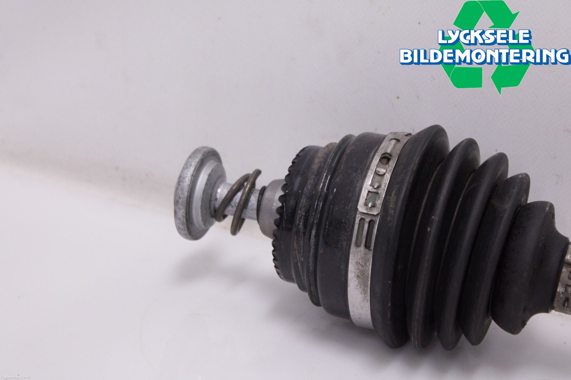 BMW X3 G01 18- Drivaxel Fram Höger