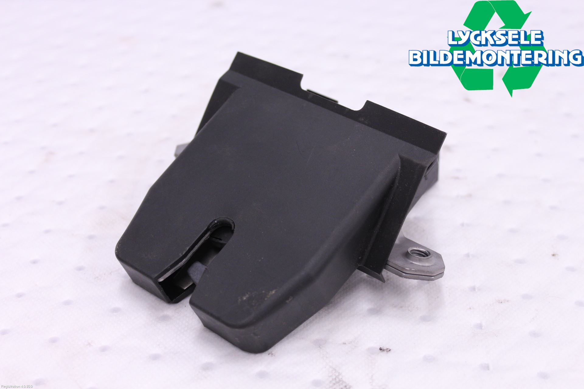 Volvo V40 12-19 Låskista Baklucka