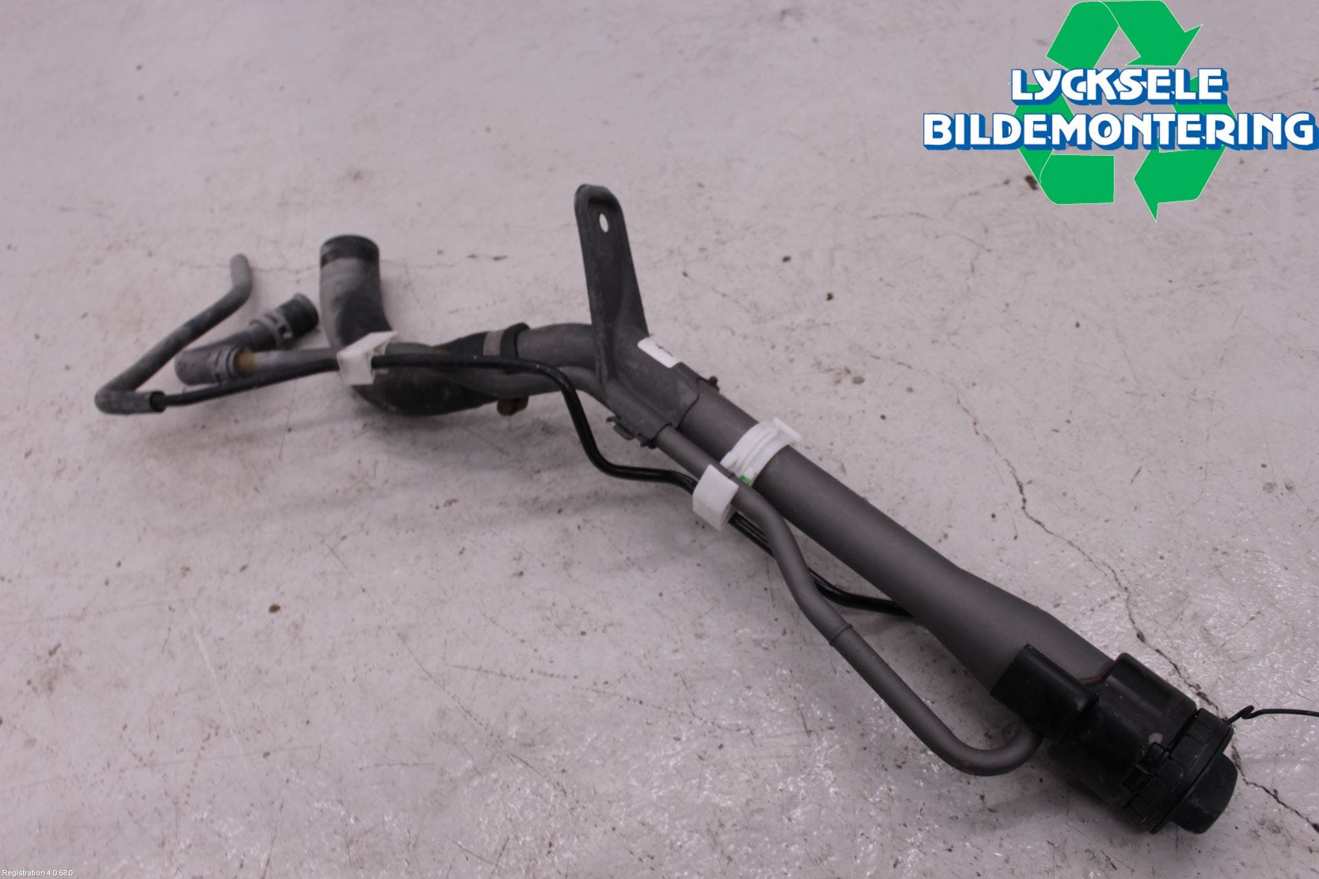 Toyota HILUX 16- Bränslepåfyllnrör-Slang