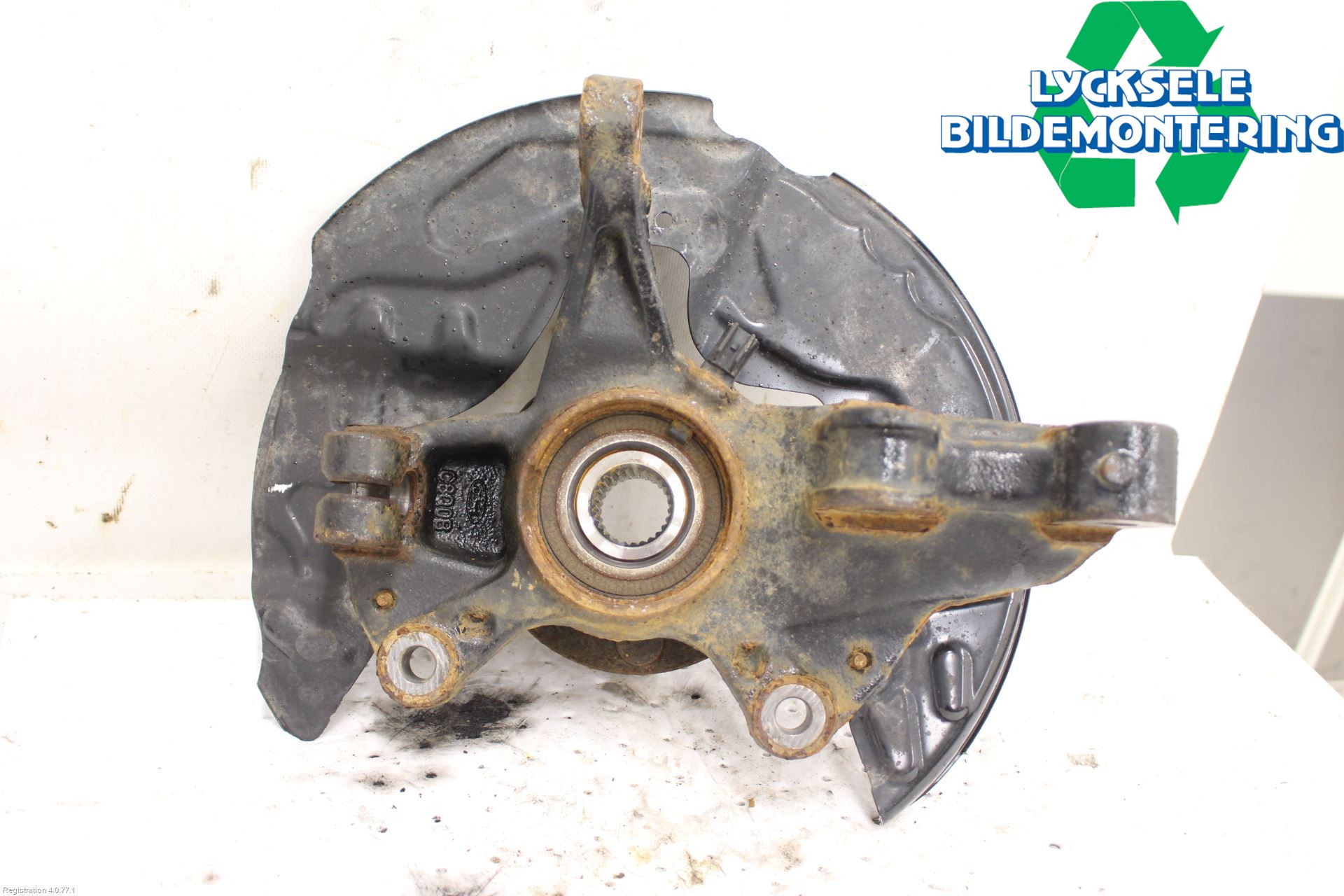 Ford FOCUS 19- Styrspindel Lagerhus Vä