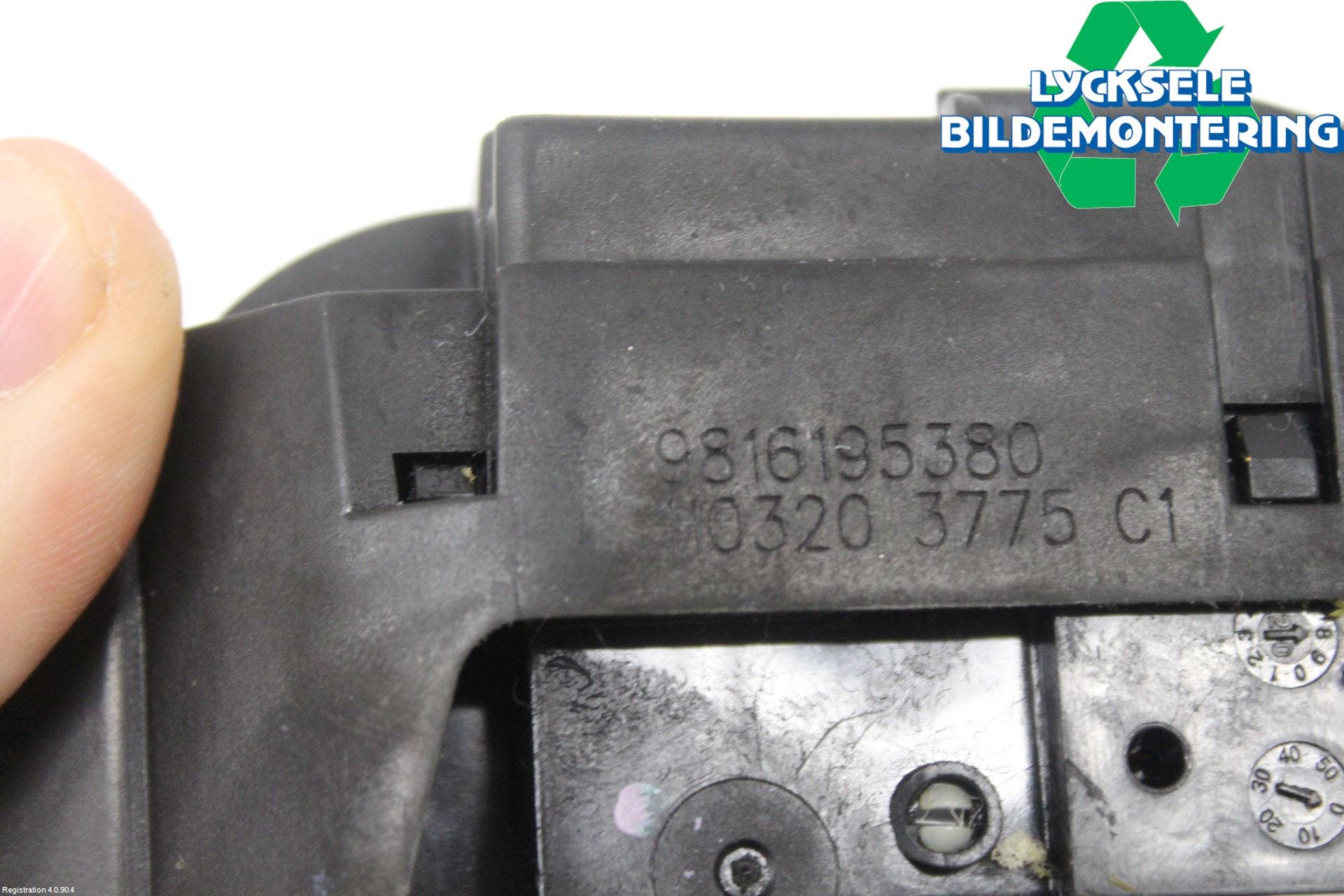 Peugeot 308 14-21 Låskista Baklucka