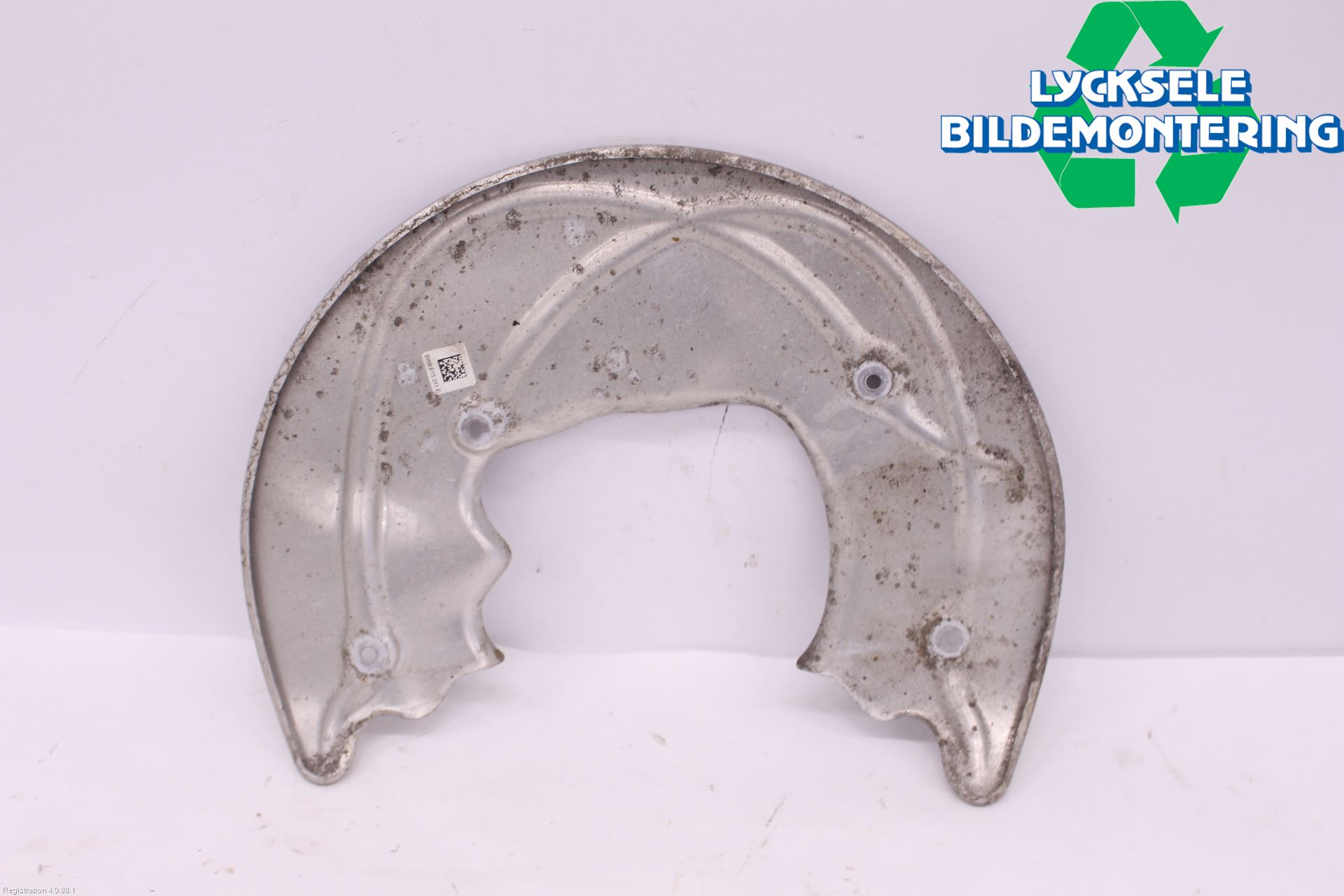 Audi A6 F2/C8 19- Bromssköld Fram