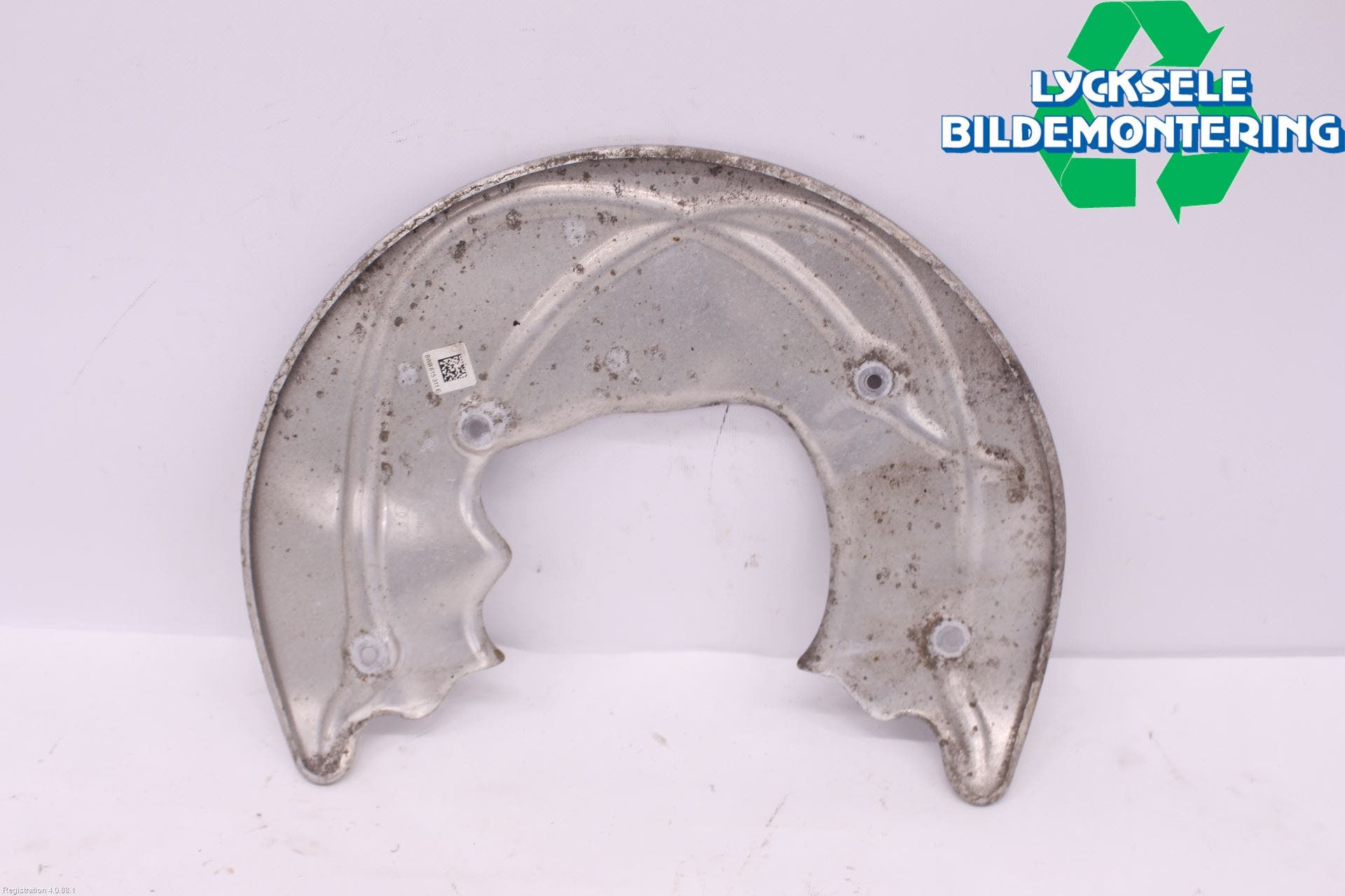 Audi A6 F2/C8 19- Bromssköld Fram