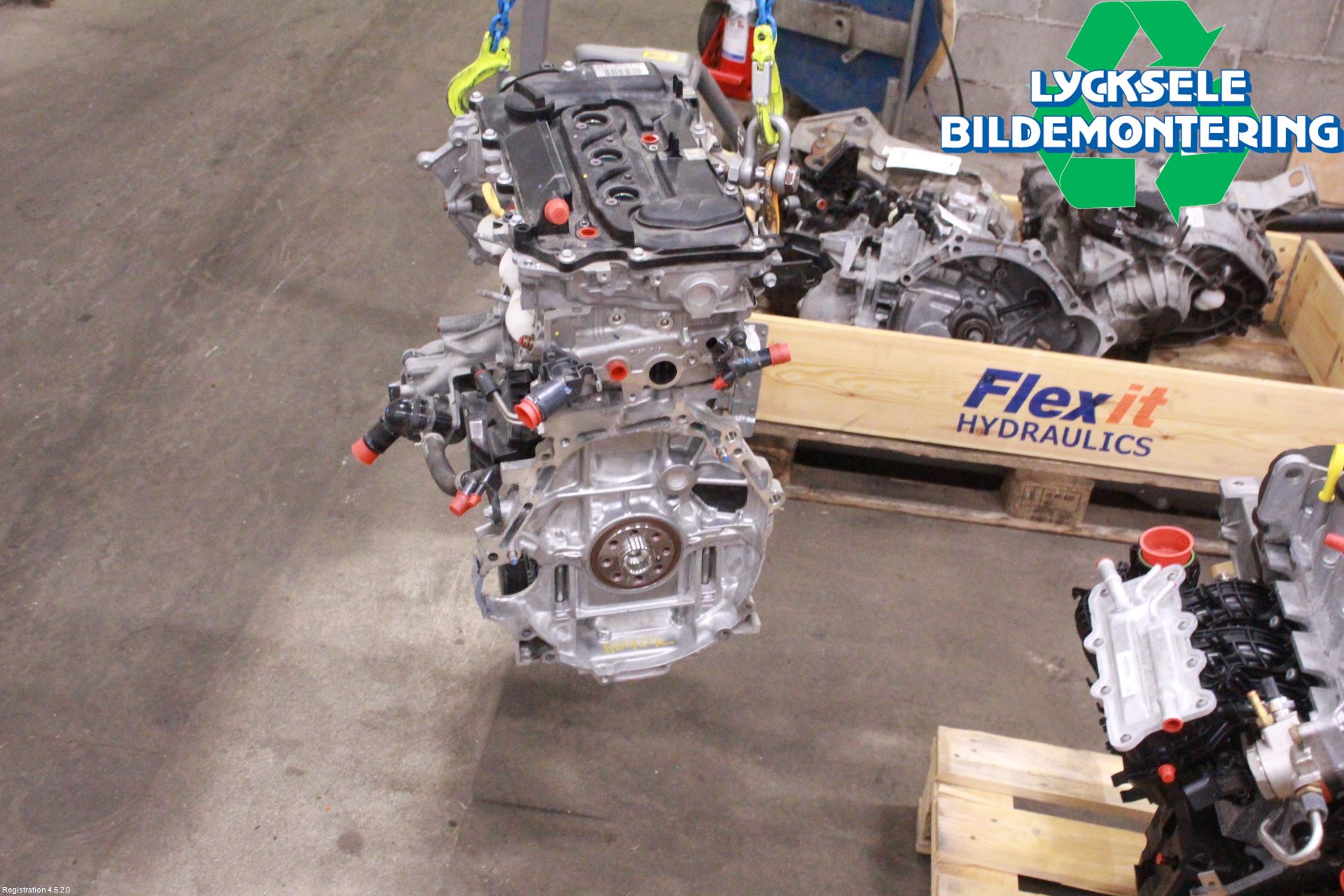 Toyota YARIS XP21 20- Motor Bensin