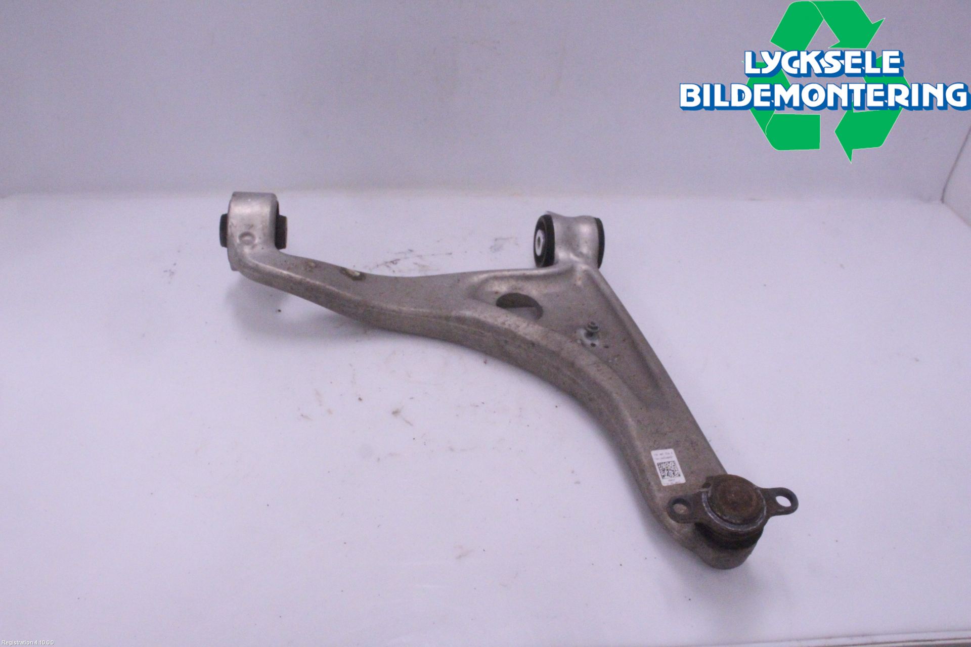 Volkswagen VW TRANSP/CARAVELLE (T7) 22-24 Bärarm Fram Undre Hö
