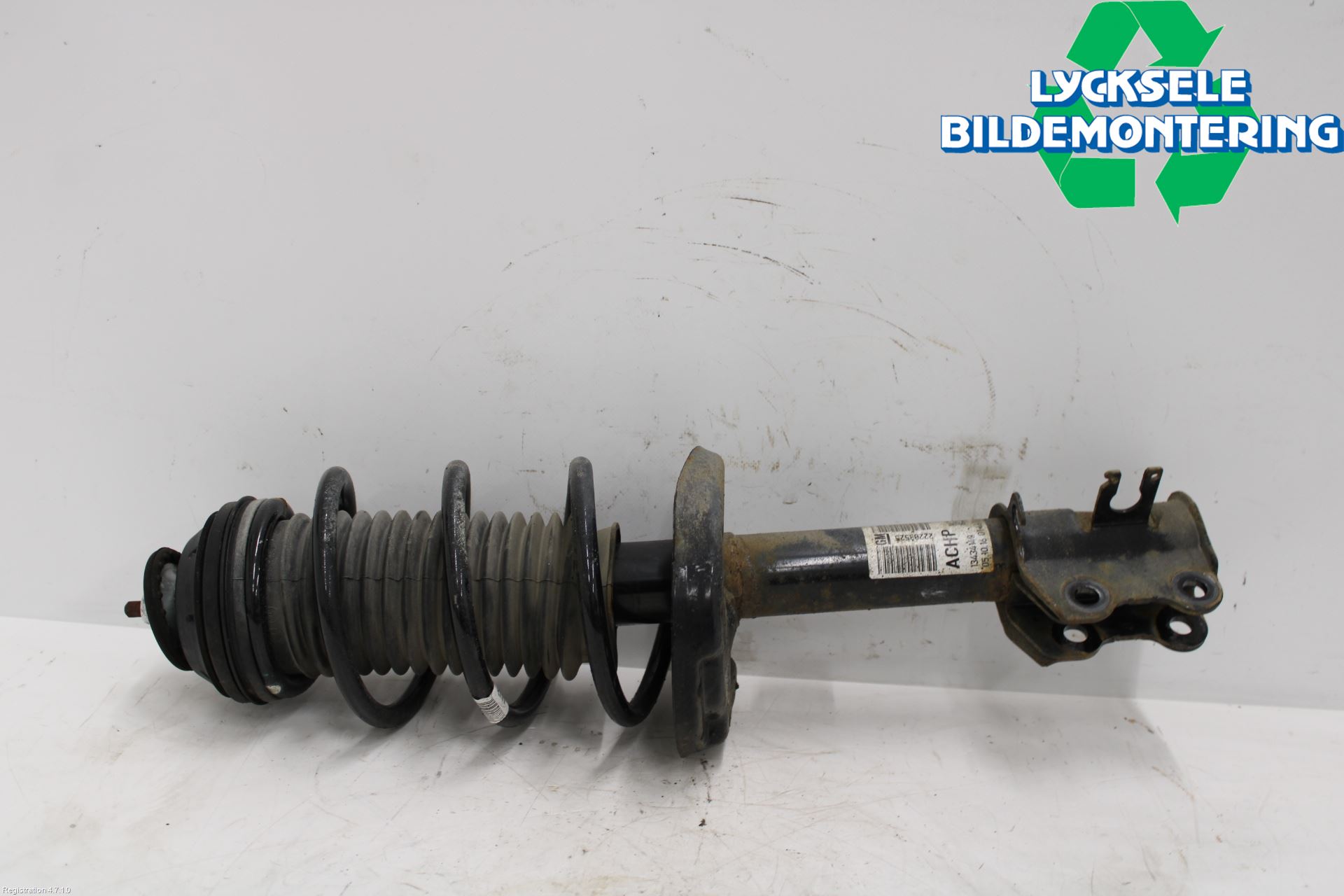 Opel CORSA E 15-19 Fjäderben Fram Höger