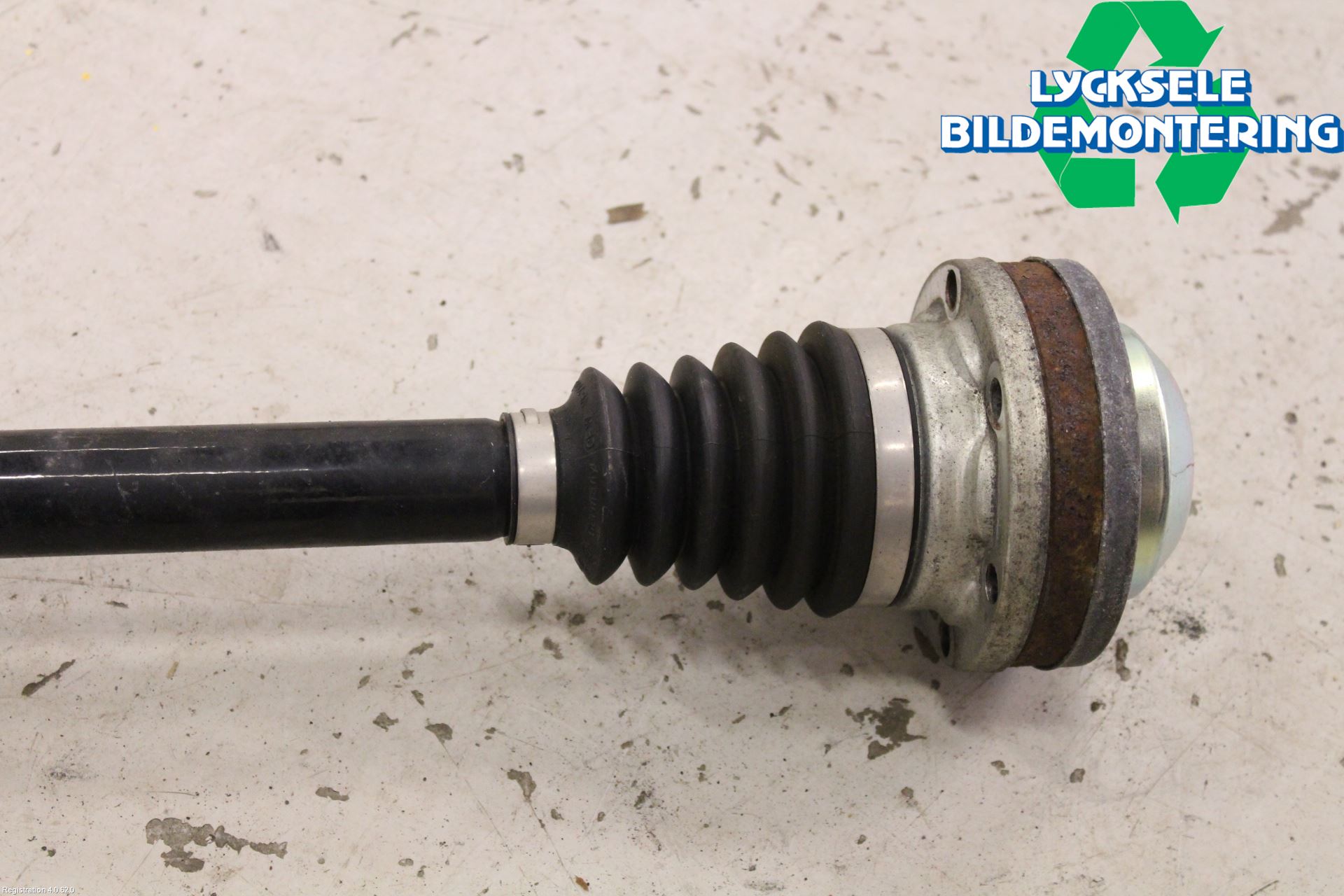 Audi A6 ALLROAD 12-18 Drivaxel Bak Vänster