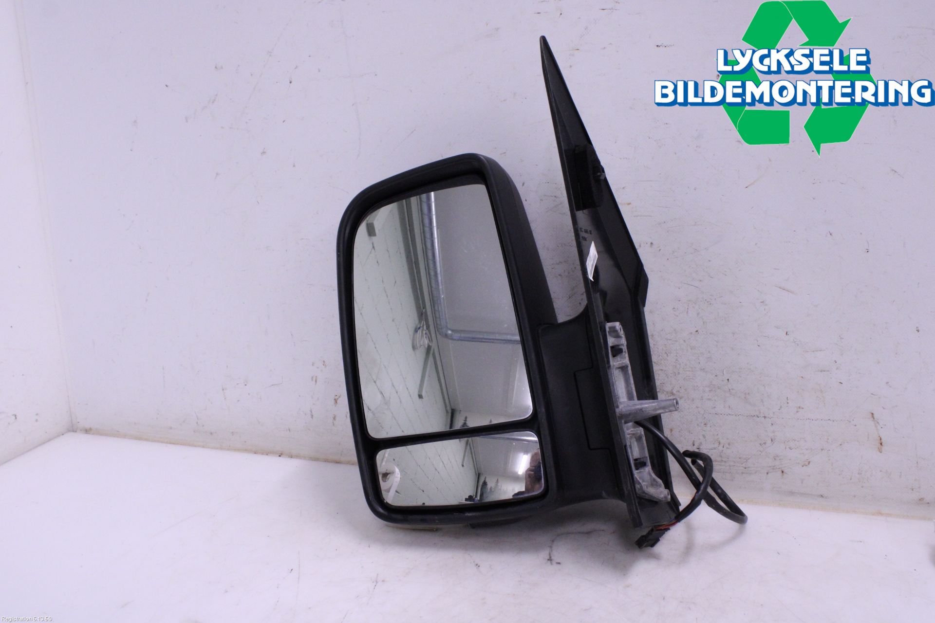 Volkswagen VW CRAFTER 06-16 Spegel Yttre El Vä